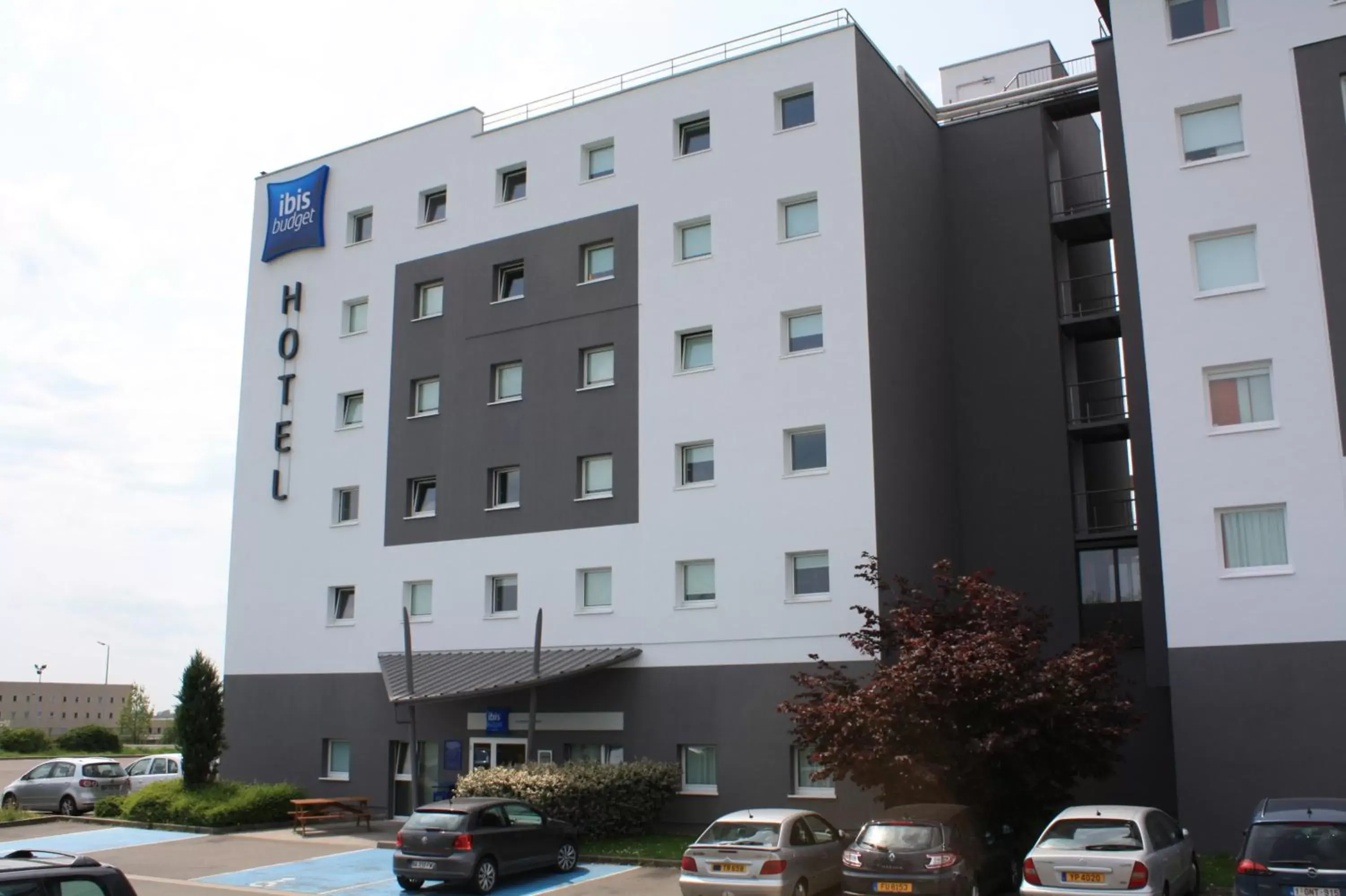 Property Building in ibis Budget Luxembourg Aeroport