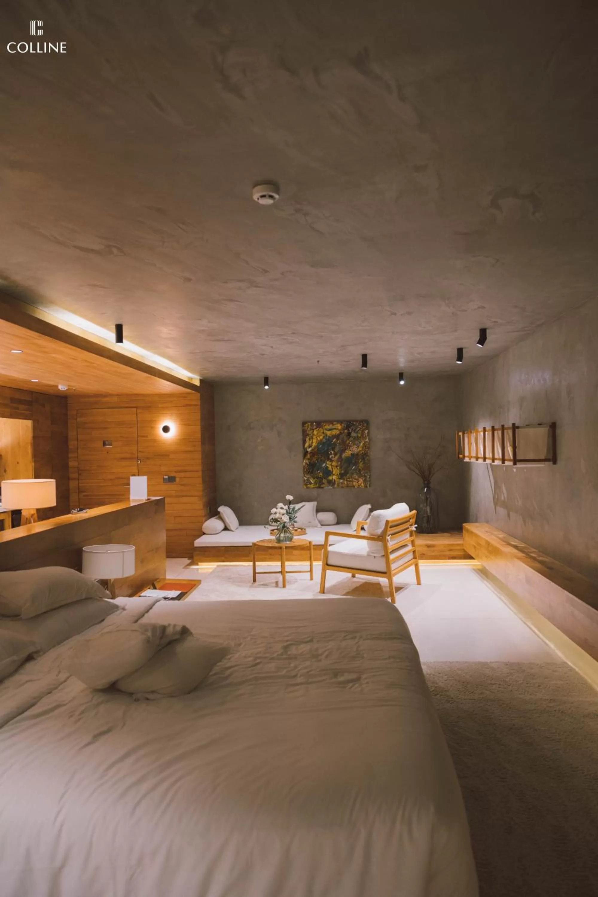 Photo of the whole room, Bed in Colline Dalat