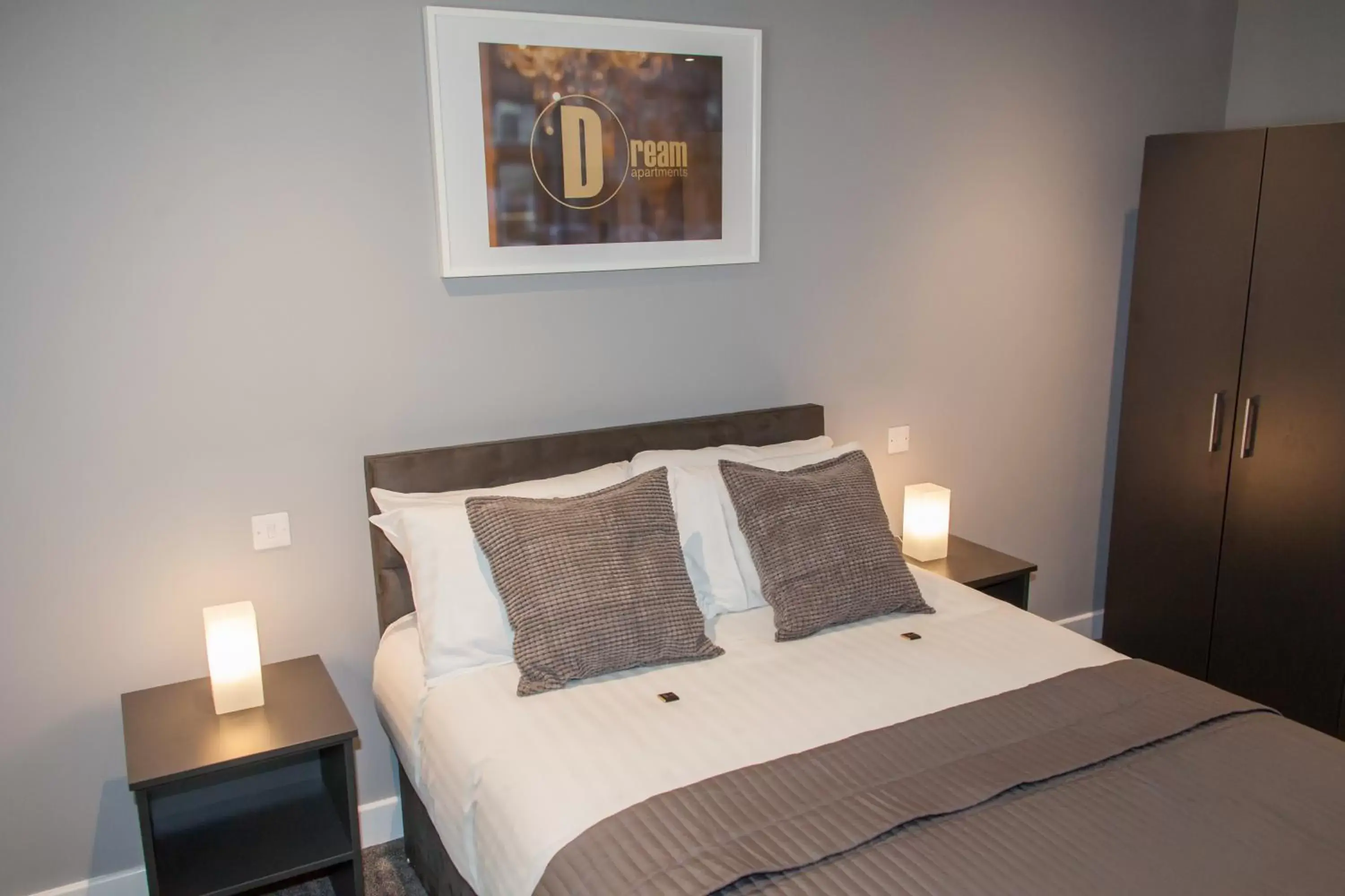 Bed in Dream Apartments Quayside