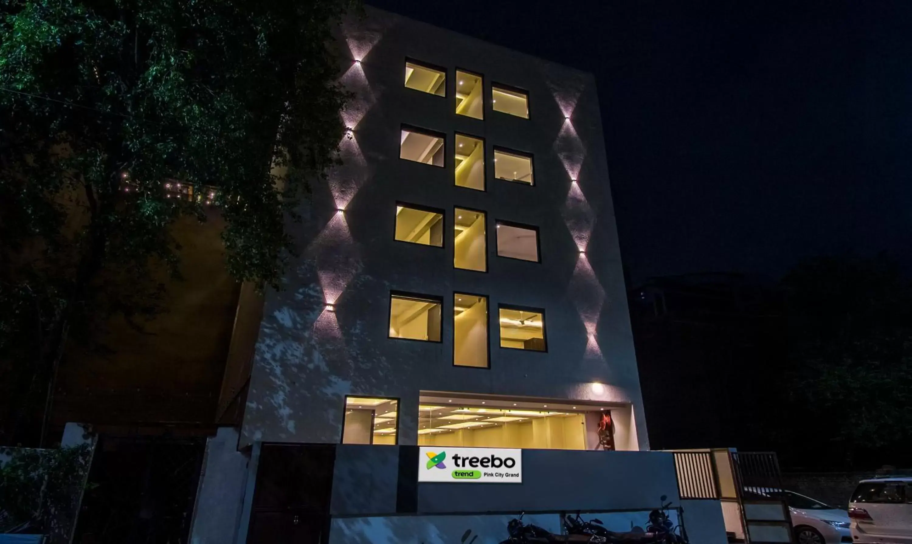 Property building in Treebo Pink City Grand Property building in Treebo Pink City Grand