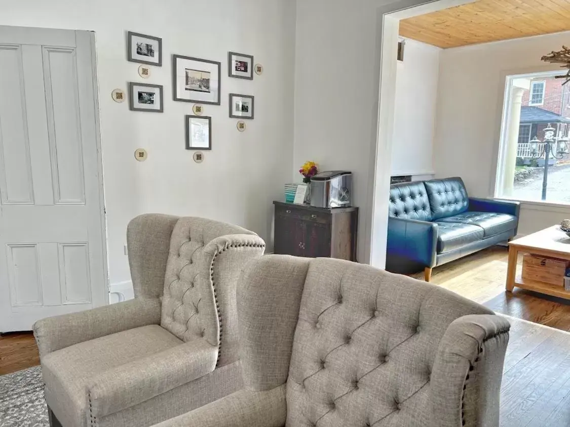 Seating Area in Inn at the Falls