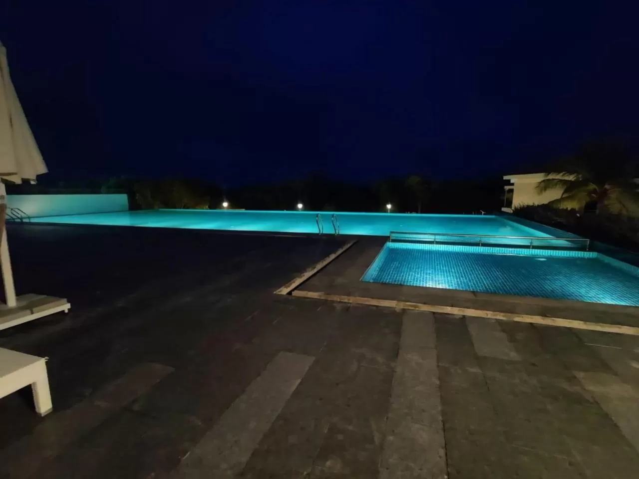Swimming pool in Radisson Blu Resort Visakhapatnam