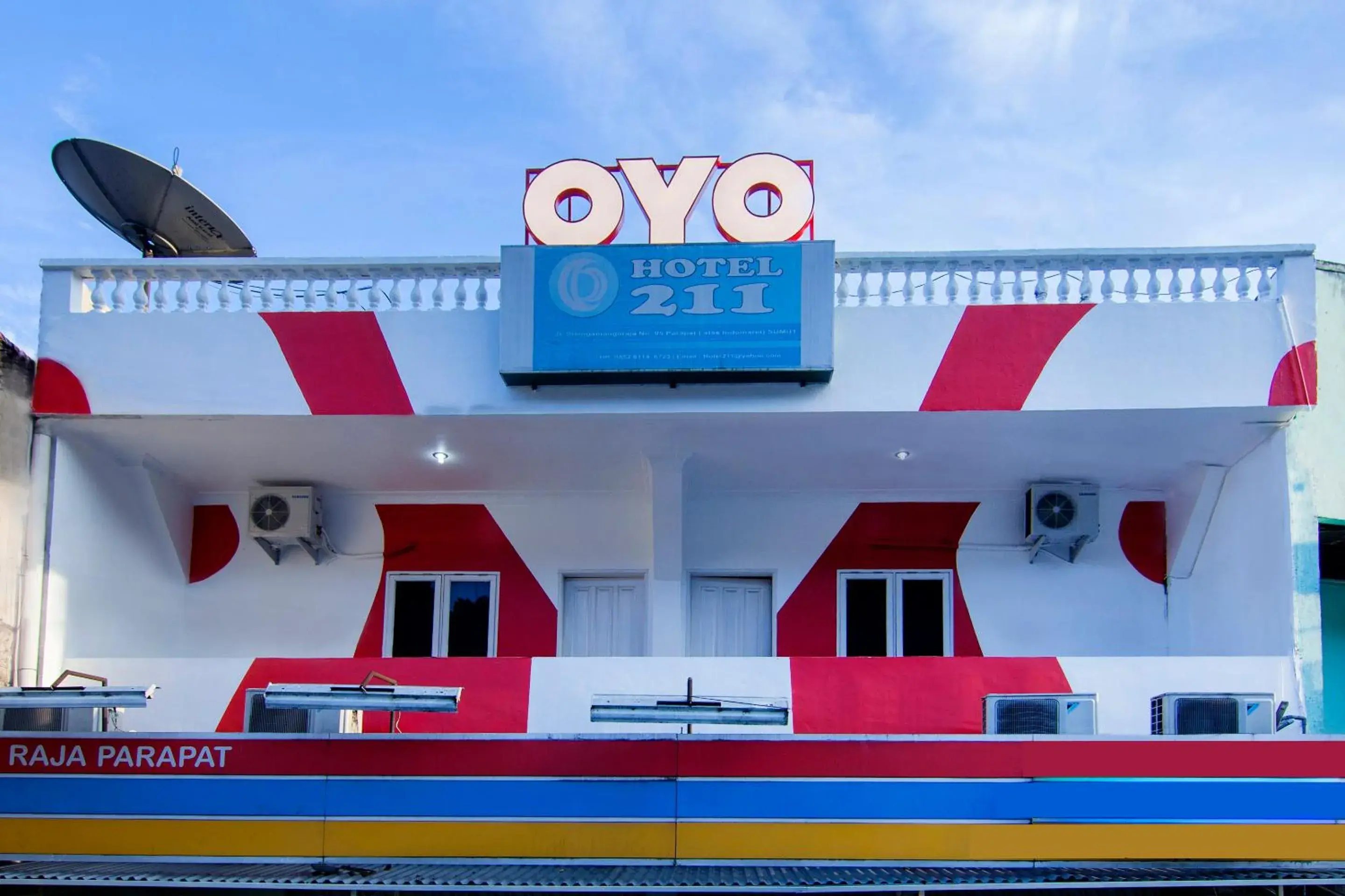 Facade/entrance, Property Building in OYO 2045 Hotel 211