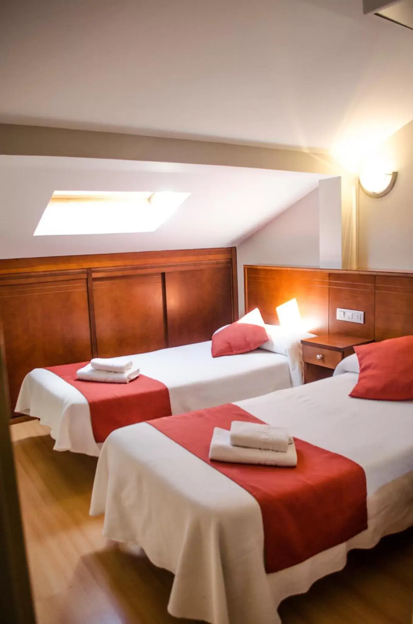 Bed in Hotel Jaqués