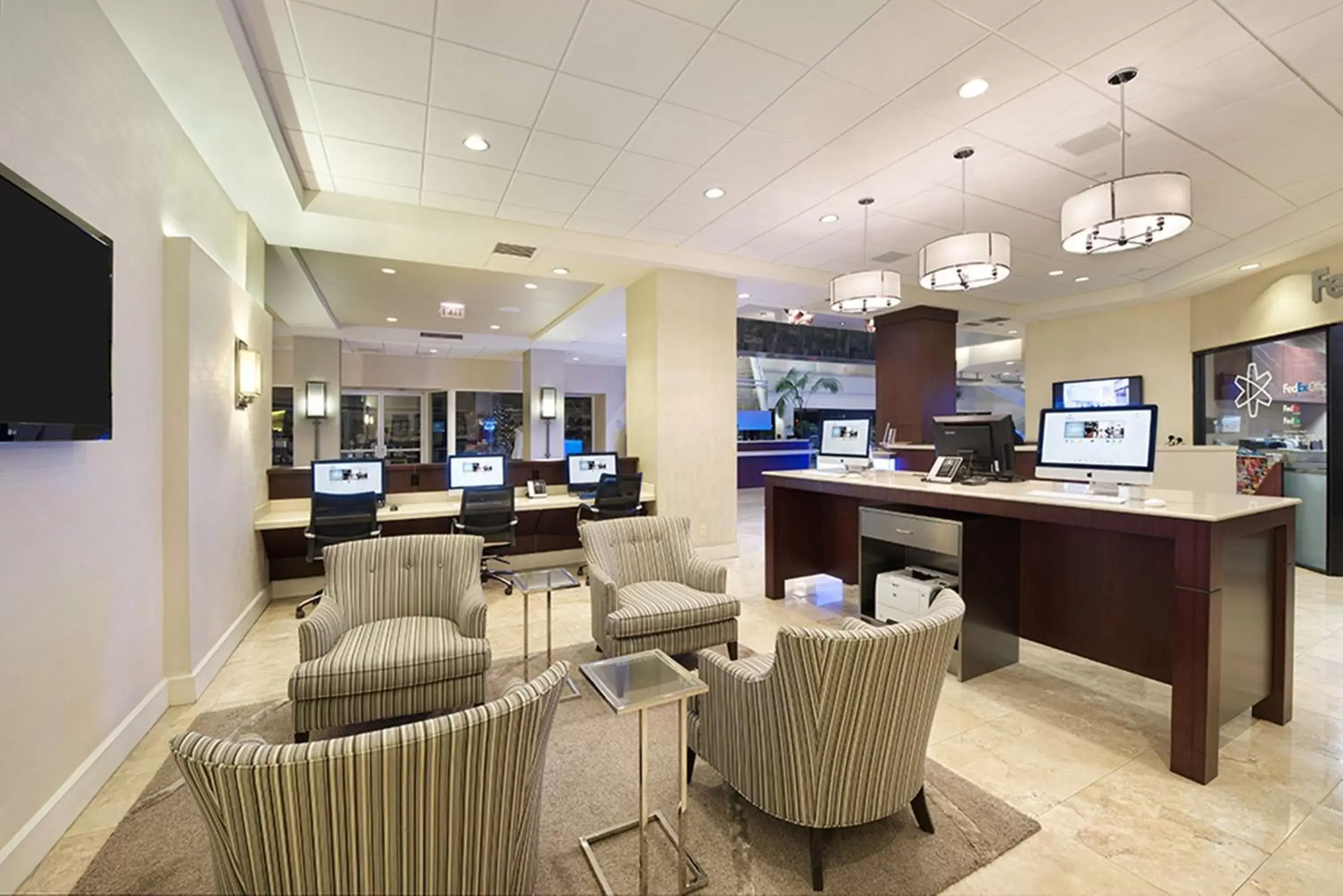 Business facilities in Hilton Orlando Lake Buena Vista - Disney Springs™ Area