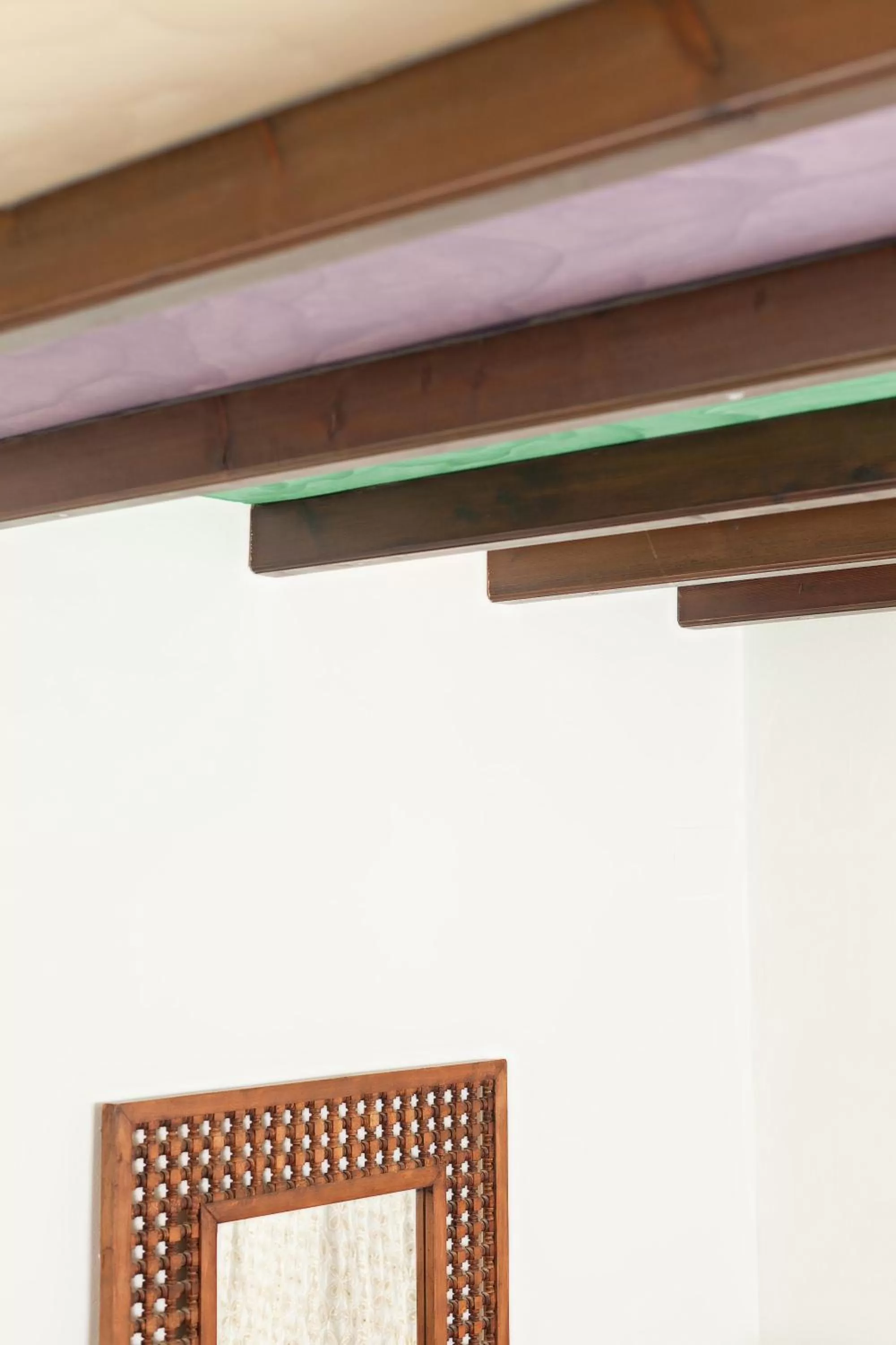 Decorative detail in Alcoba del Rey de Sevilla