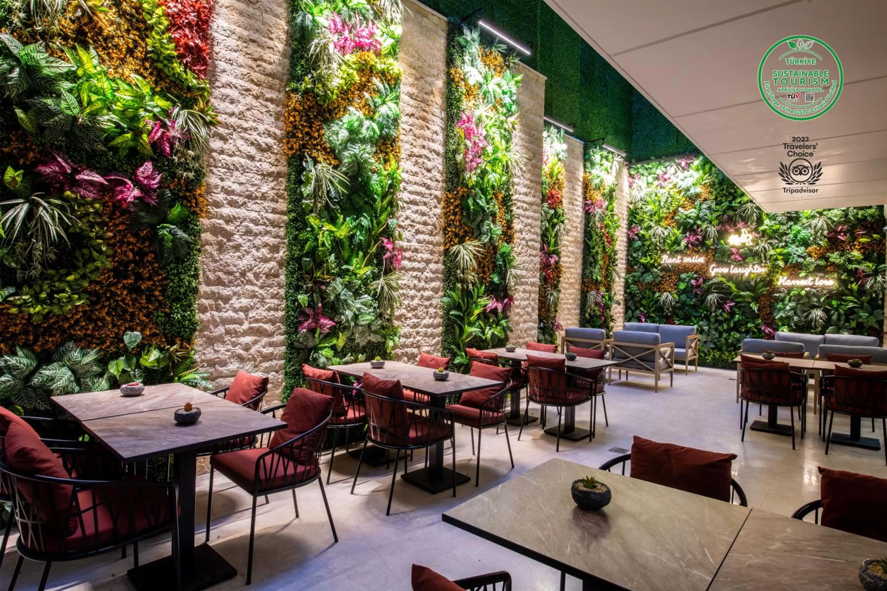 Garden in Aprilis Deluxe Hotel