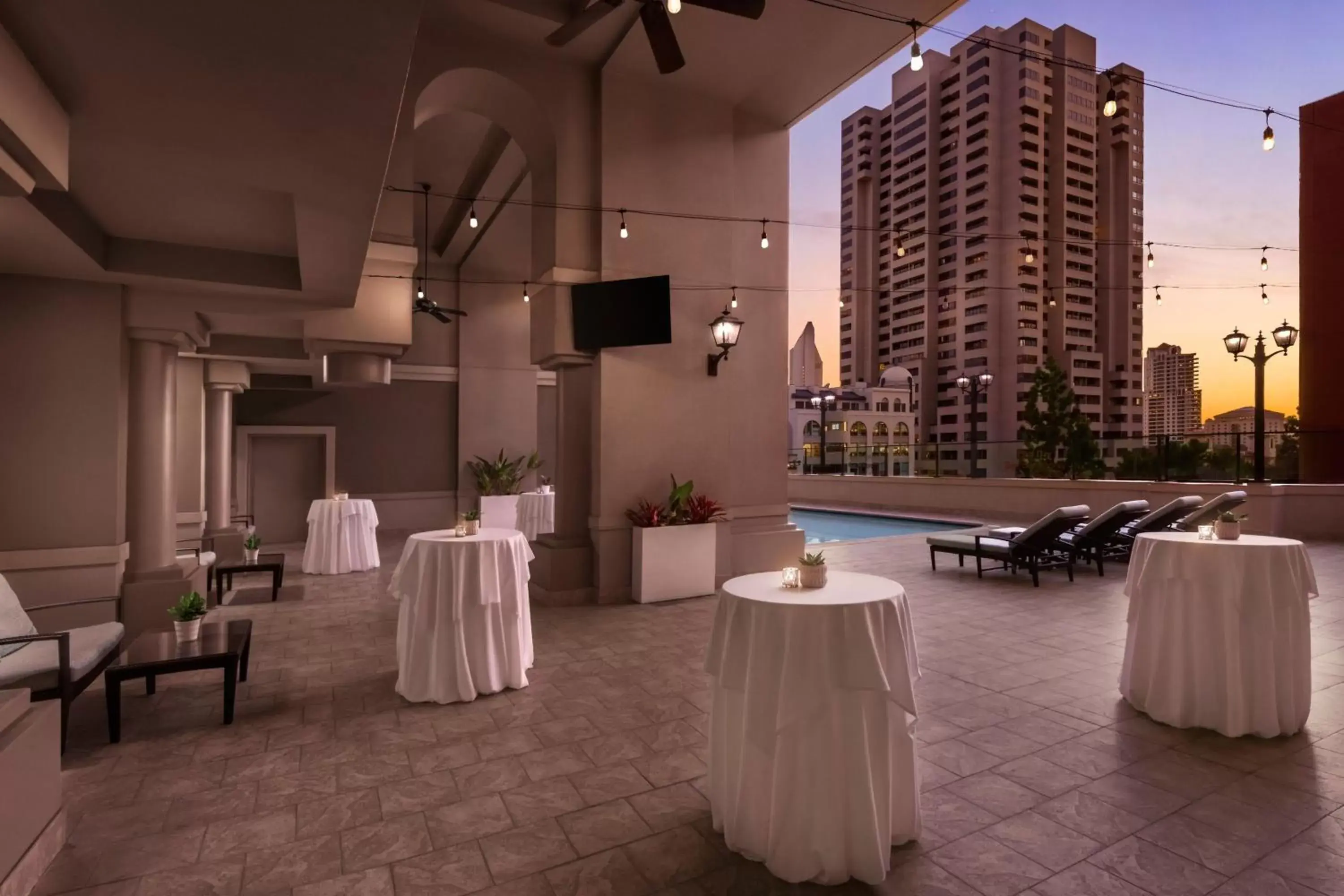 Swimming pool, Banquet Facilities in The Westin San Diego Gaslamp Quarter