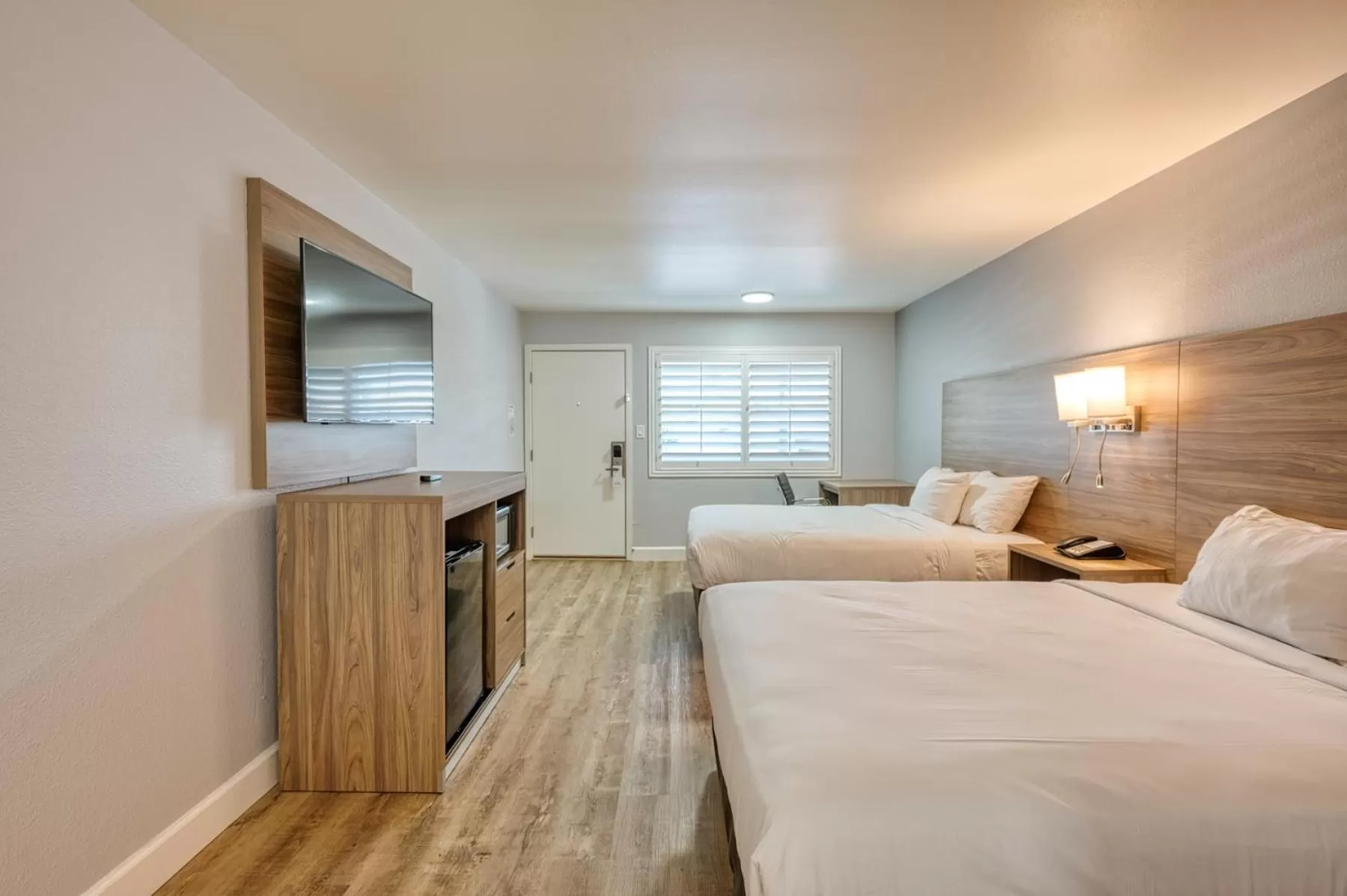 Bed in Vagabond Inn San Luis Obispo