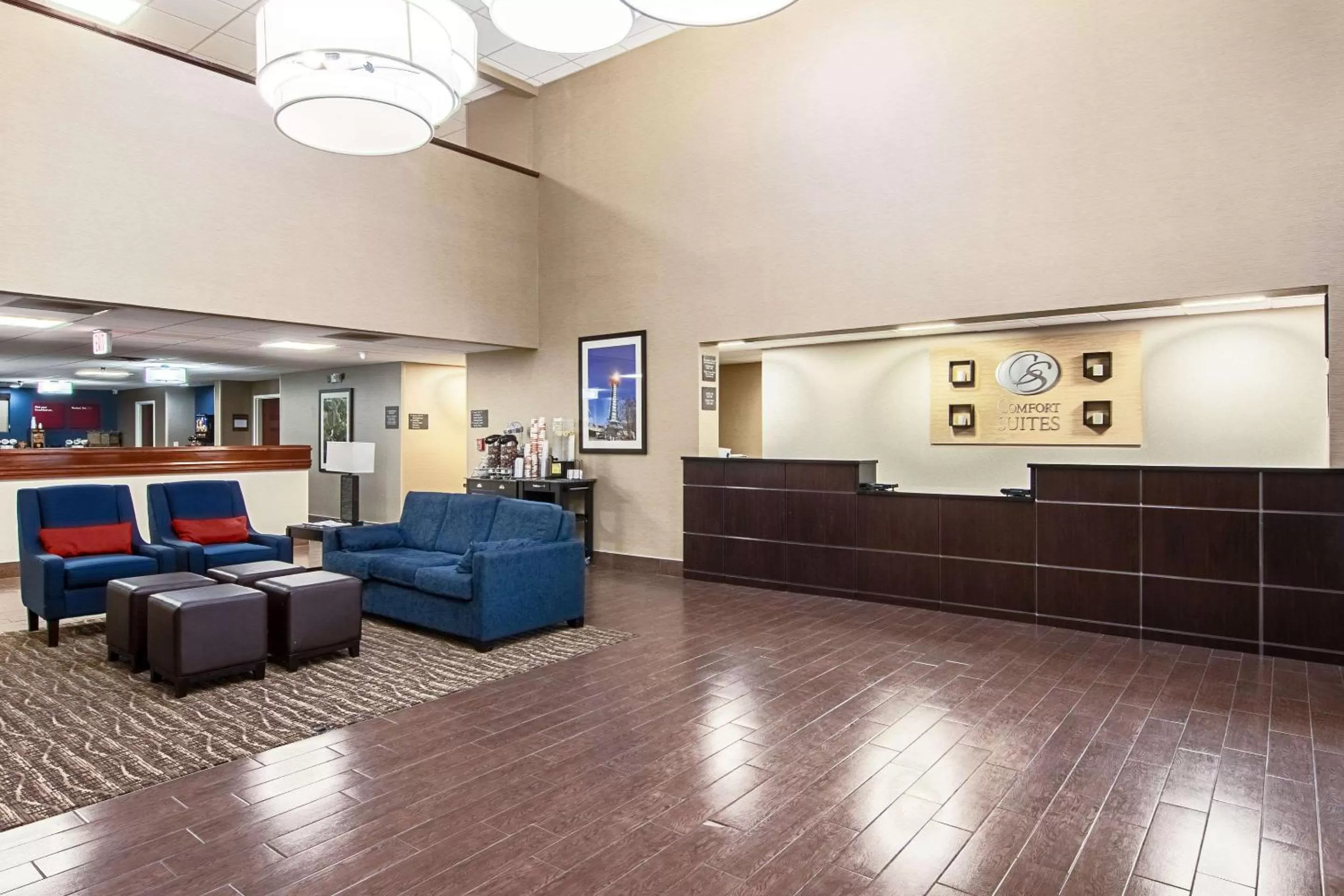 Lobby or reception in Comfort Suites Knoxville Airport