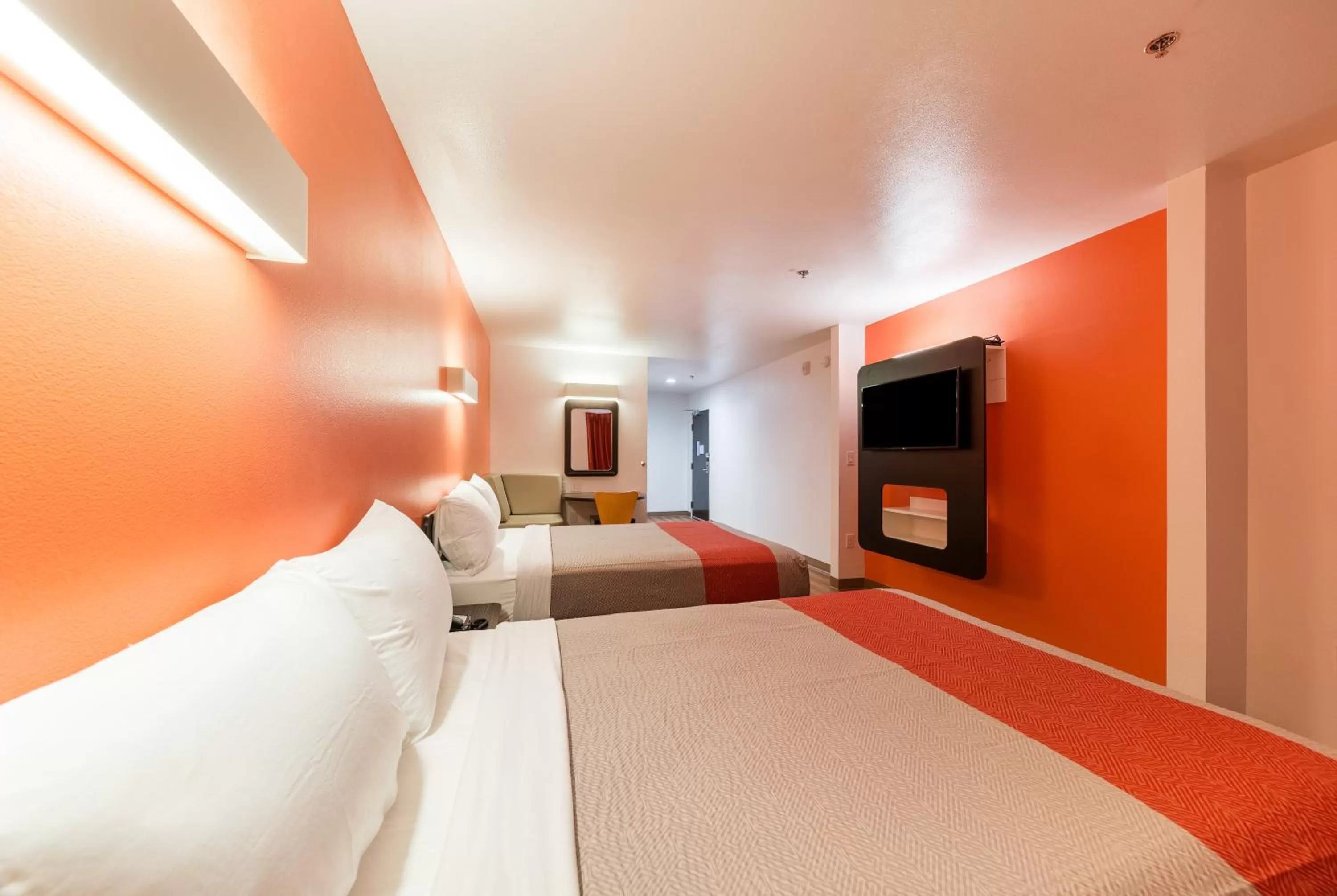 Bedroom, Bed in Motel 6 Fort Worth, TX - North - Saginaw