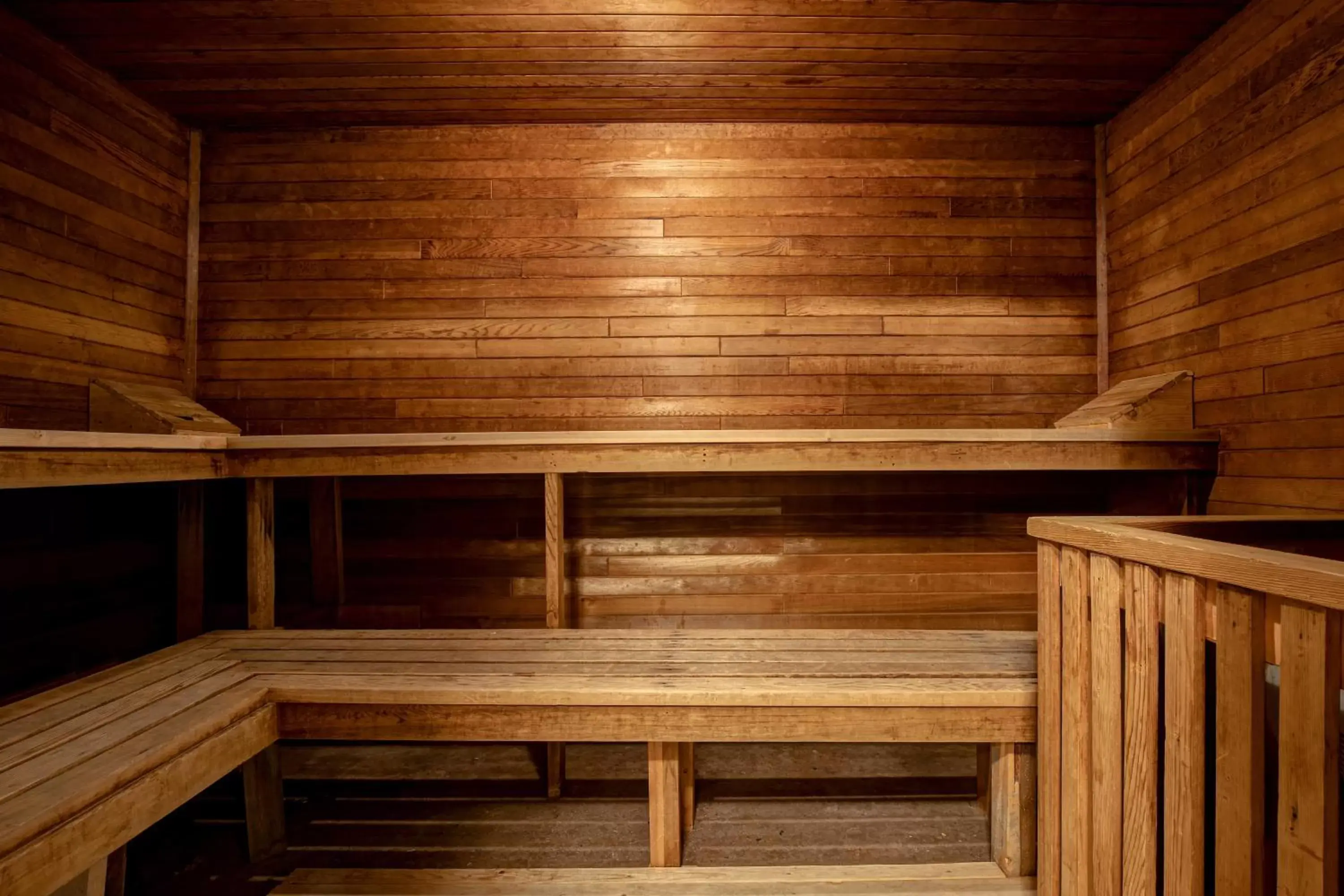 Sauna in Days Inn by Wyndham Victoria Uptown