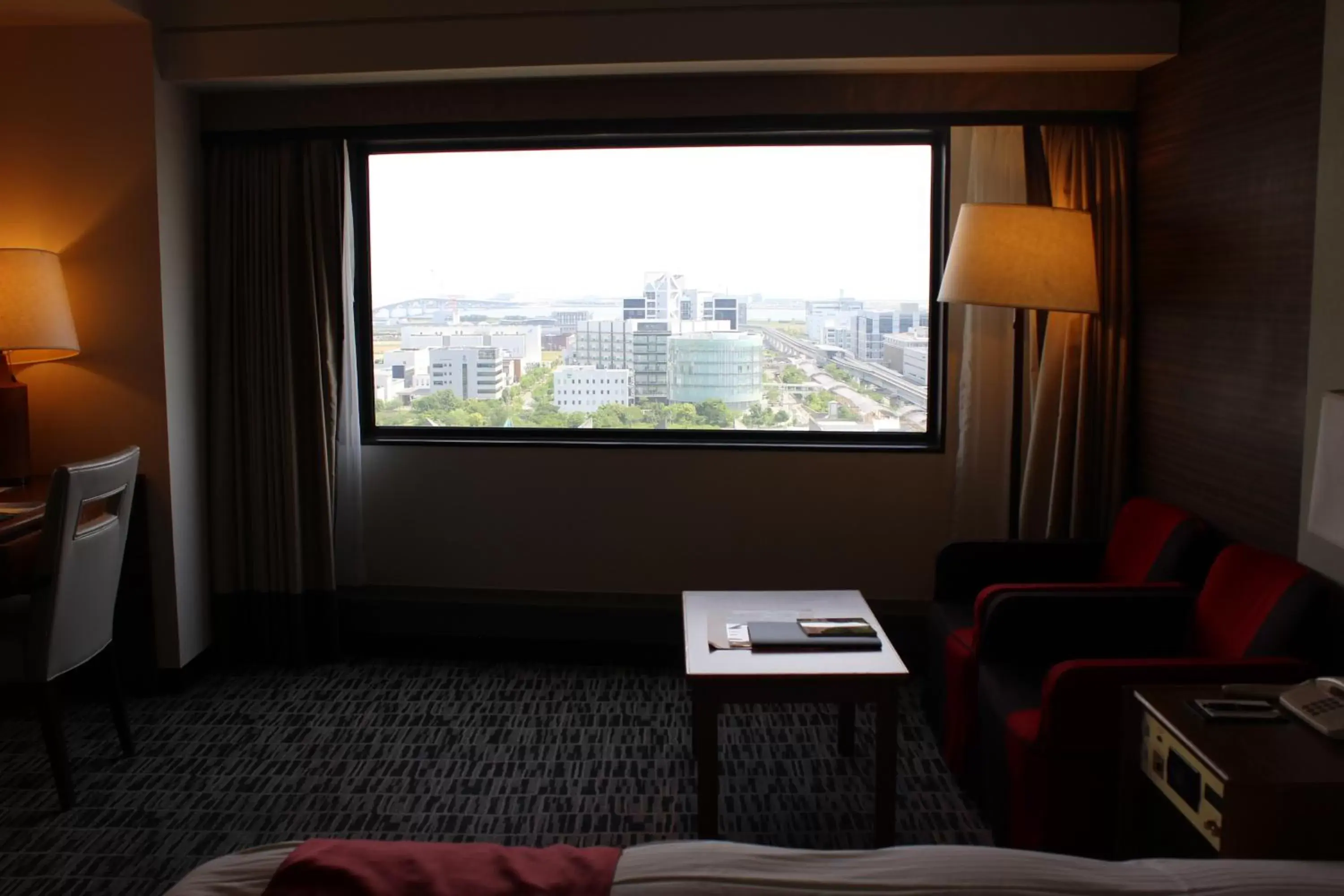 View (from property/room), Seating Area in Kobe Portopia Hotel