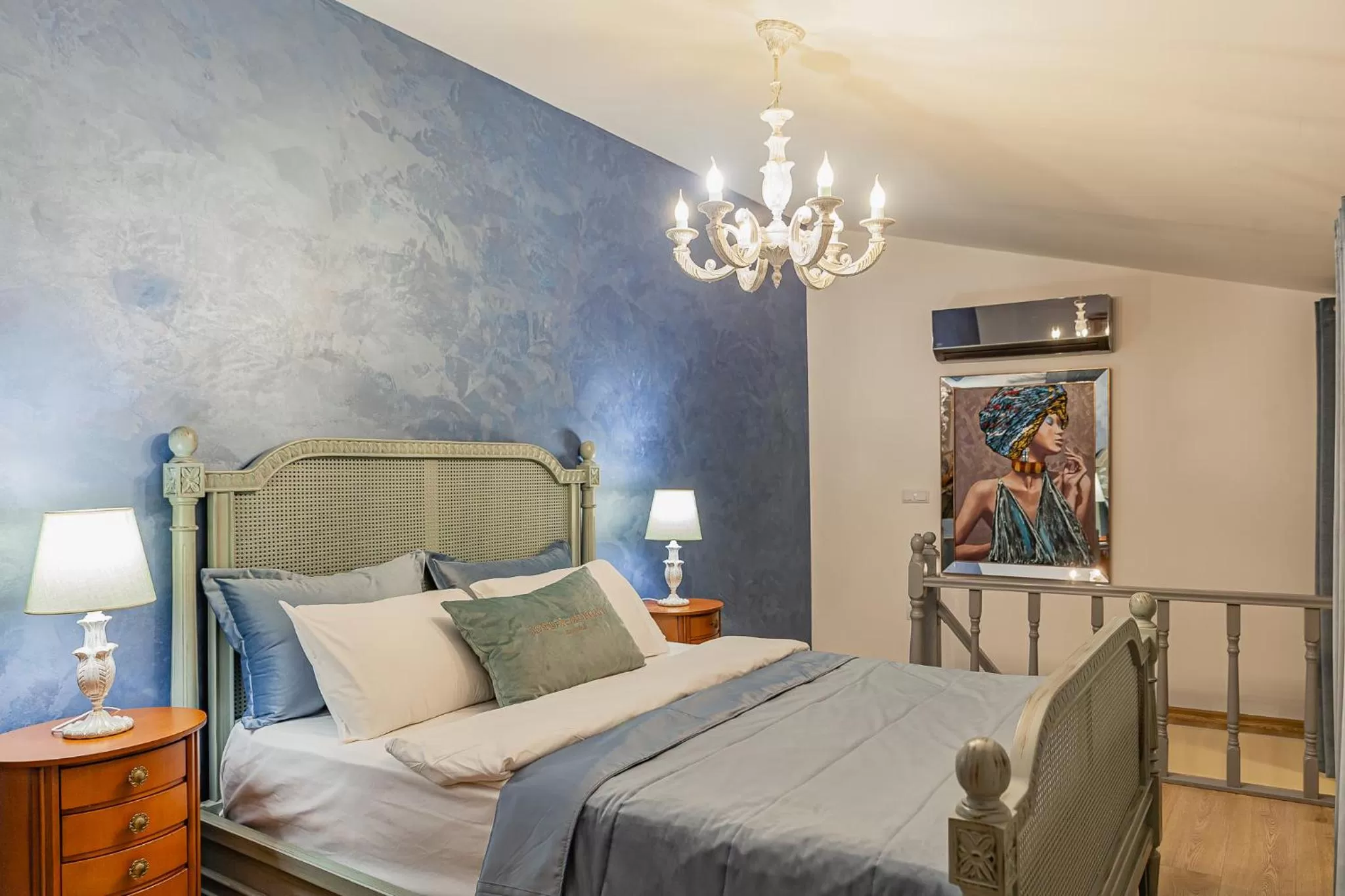 Photo of the whole room, Bed in Lord Morgan & Exclusive Design Nişantaşı