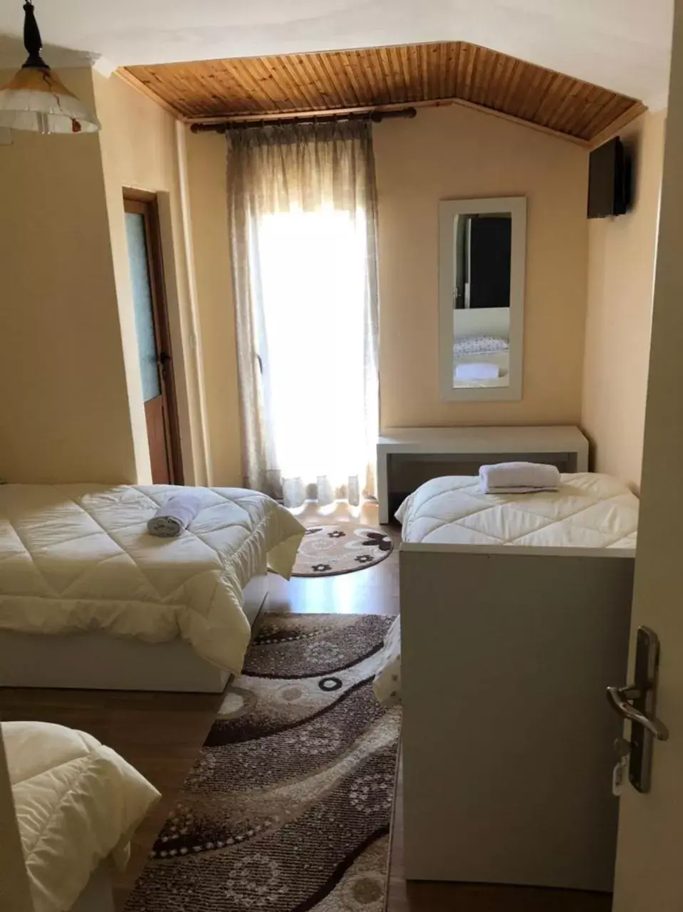 Triple Room in Hotel EDEA Triple Room in Hotel EDEA