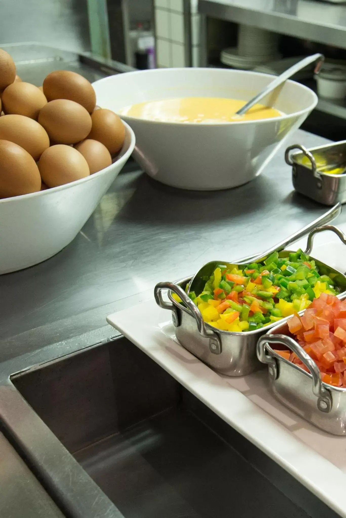 Buffet breakfast, Food in Hotel Verde Cape Town Airport