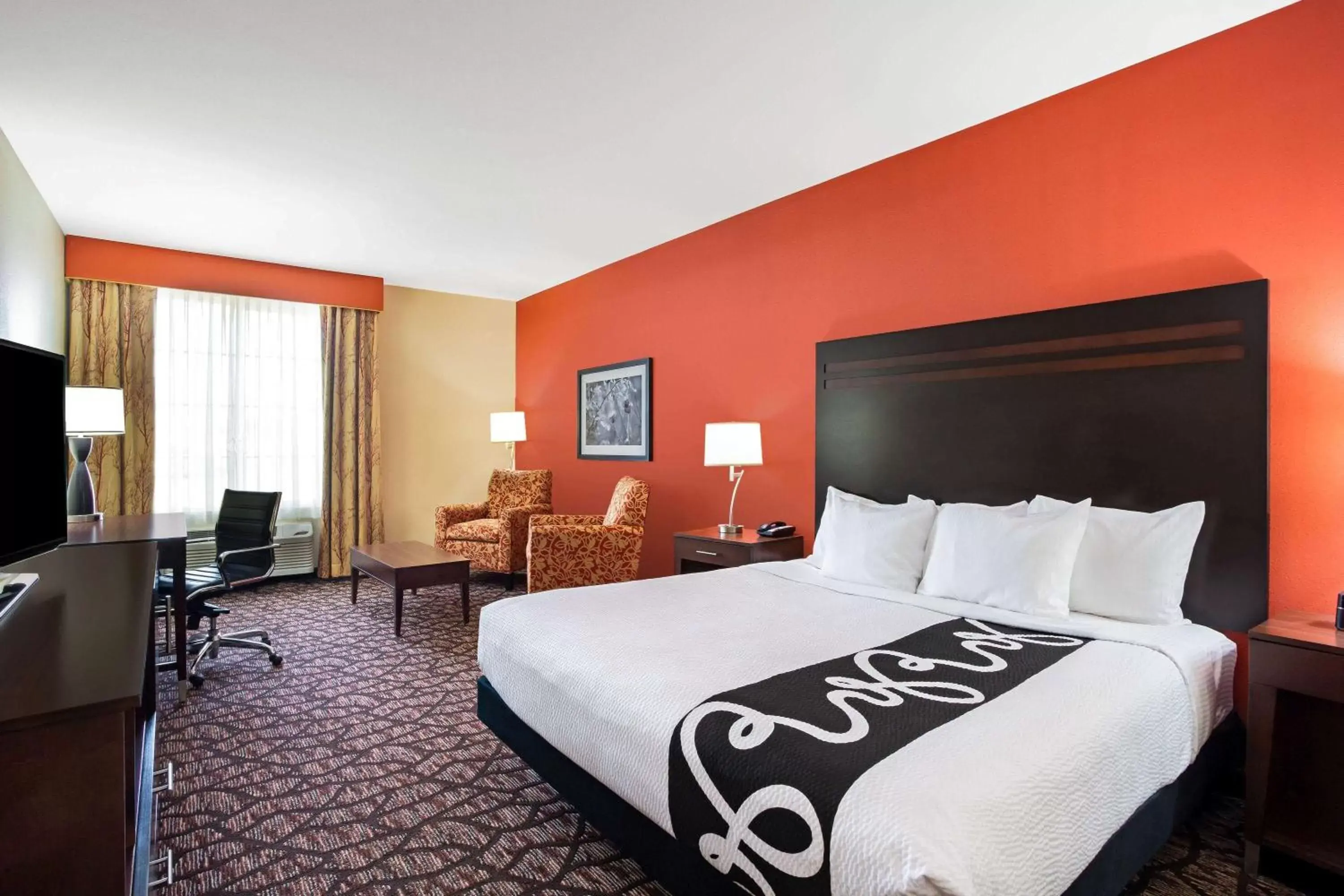 King Room - Disability Access in La Quinta by Wyndham Pecos