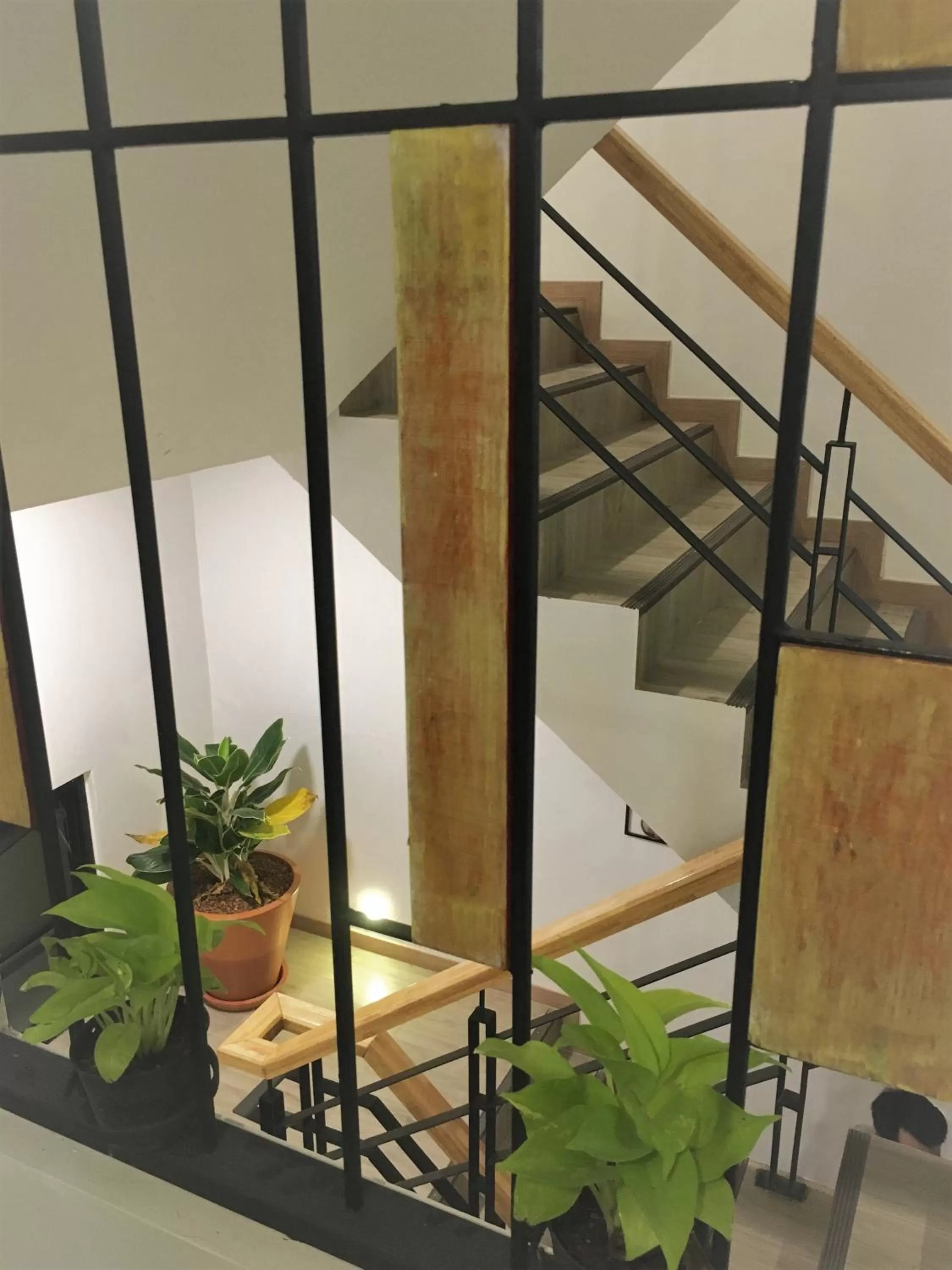 Property building in Bangkok Saran Poshtel