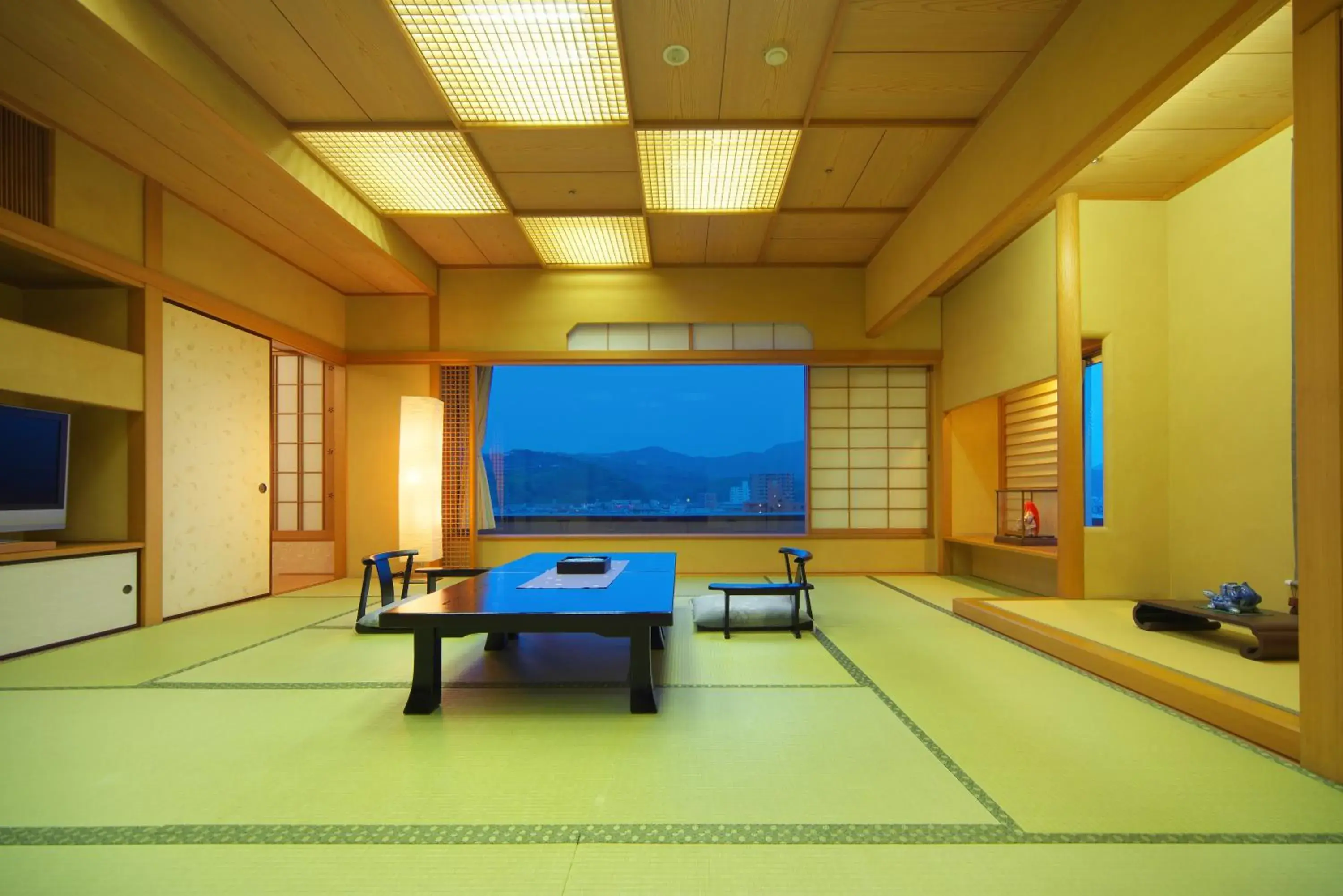 Photo of the whole room in Jyoseikan