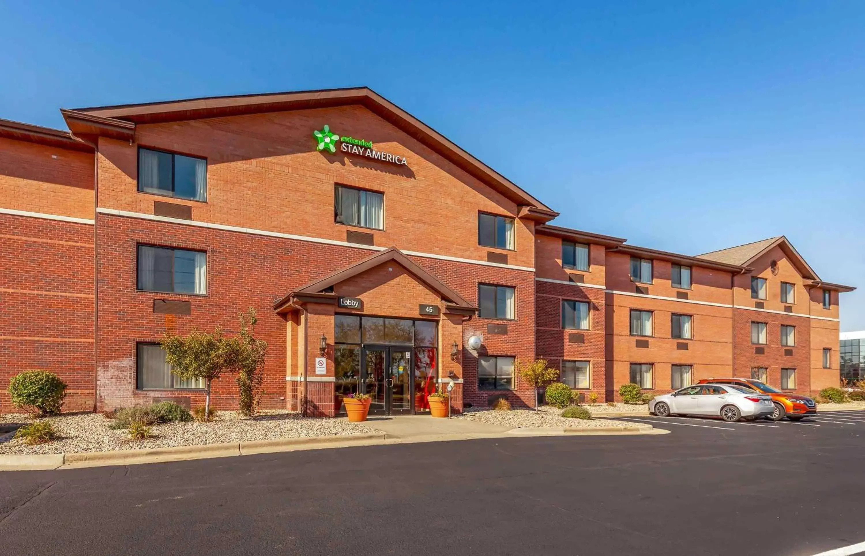 Property Building in Extended Stay America Suites - Madison - Old Sauk Rd