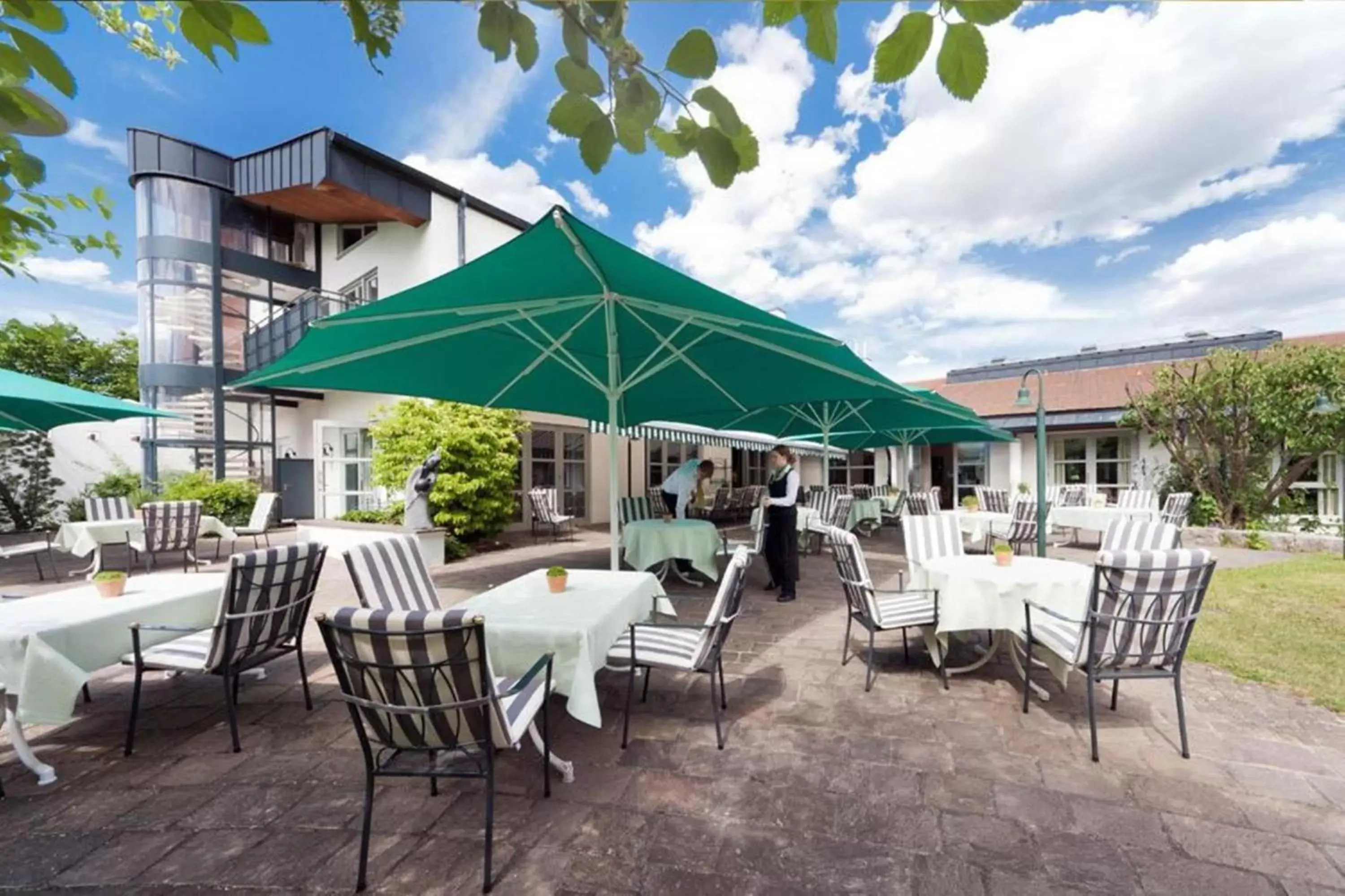 Balcony/Terrace, Restaurant/Places to Eat in Hotel HerzogsPark