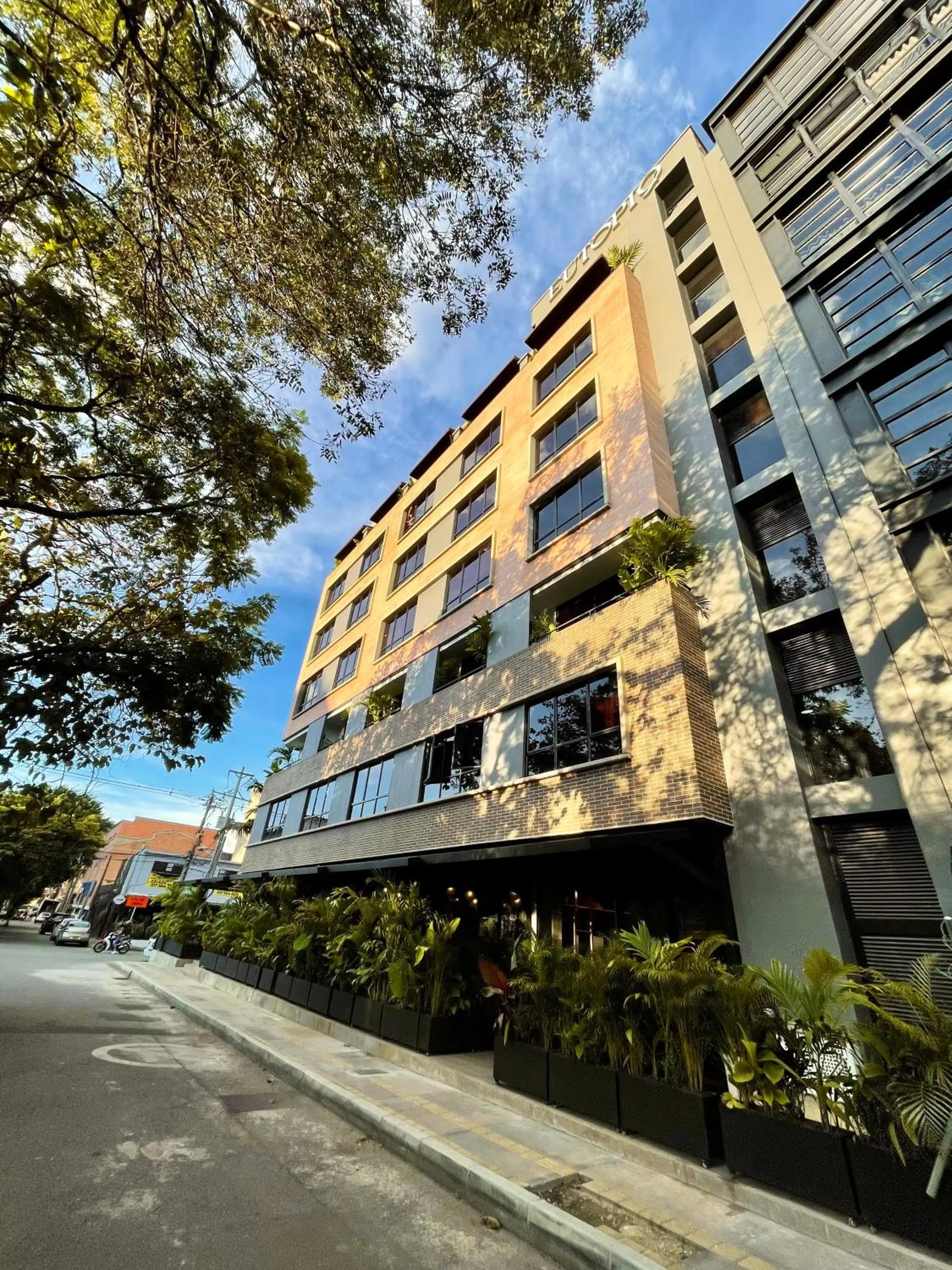 Facade/entrance in Eutopiq Hotel
