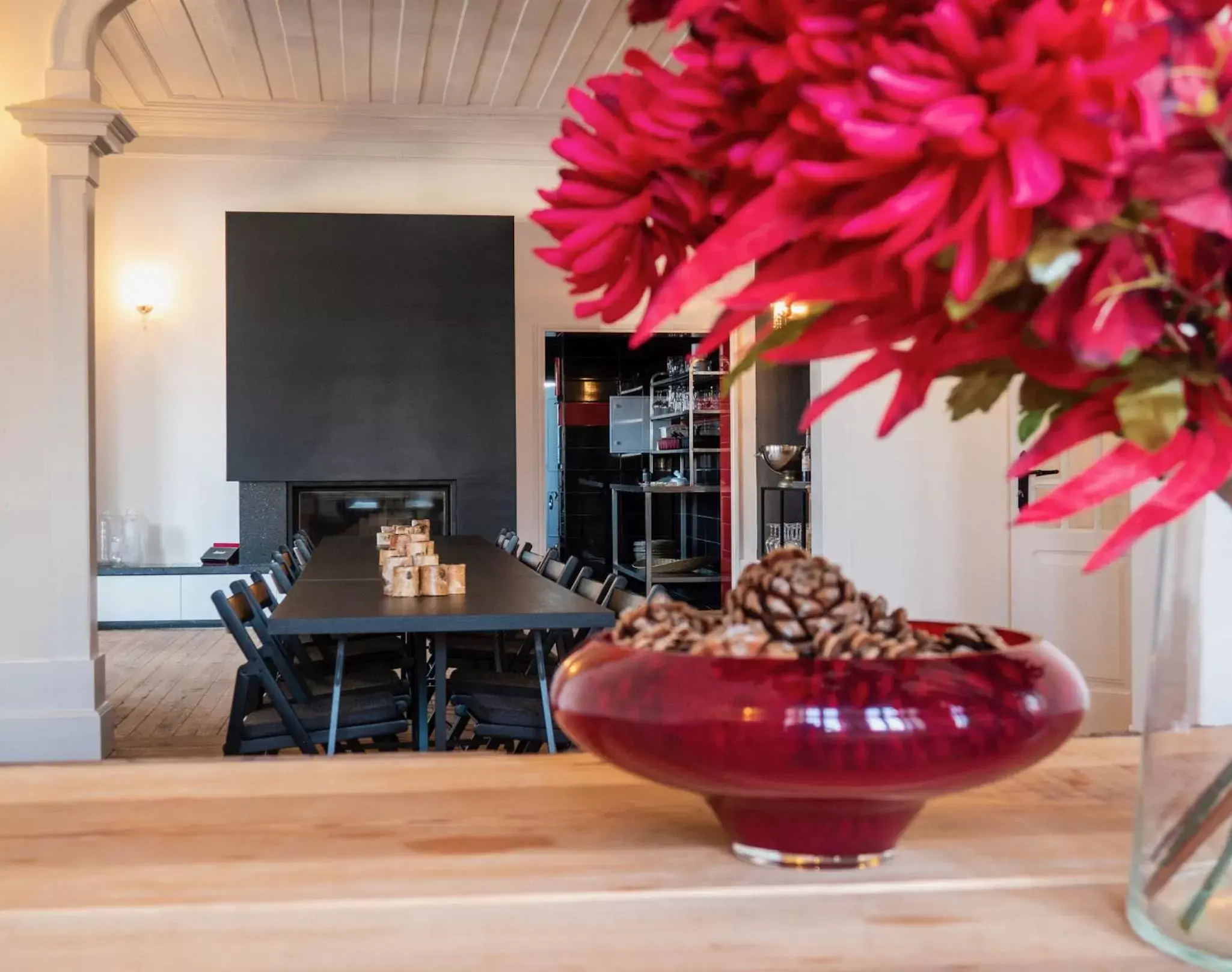 Dining area in REFÚGIO DOURADO