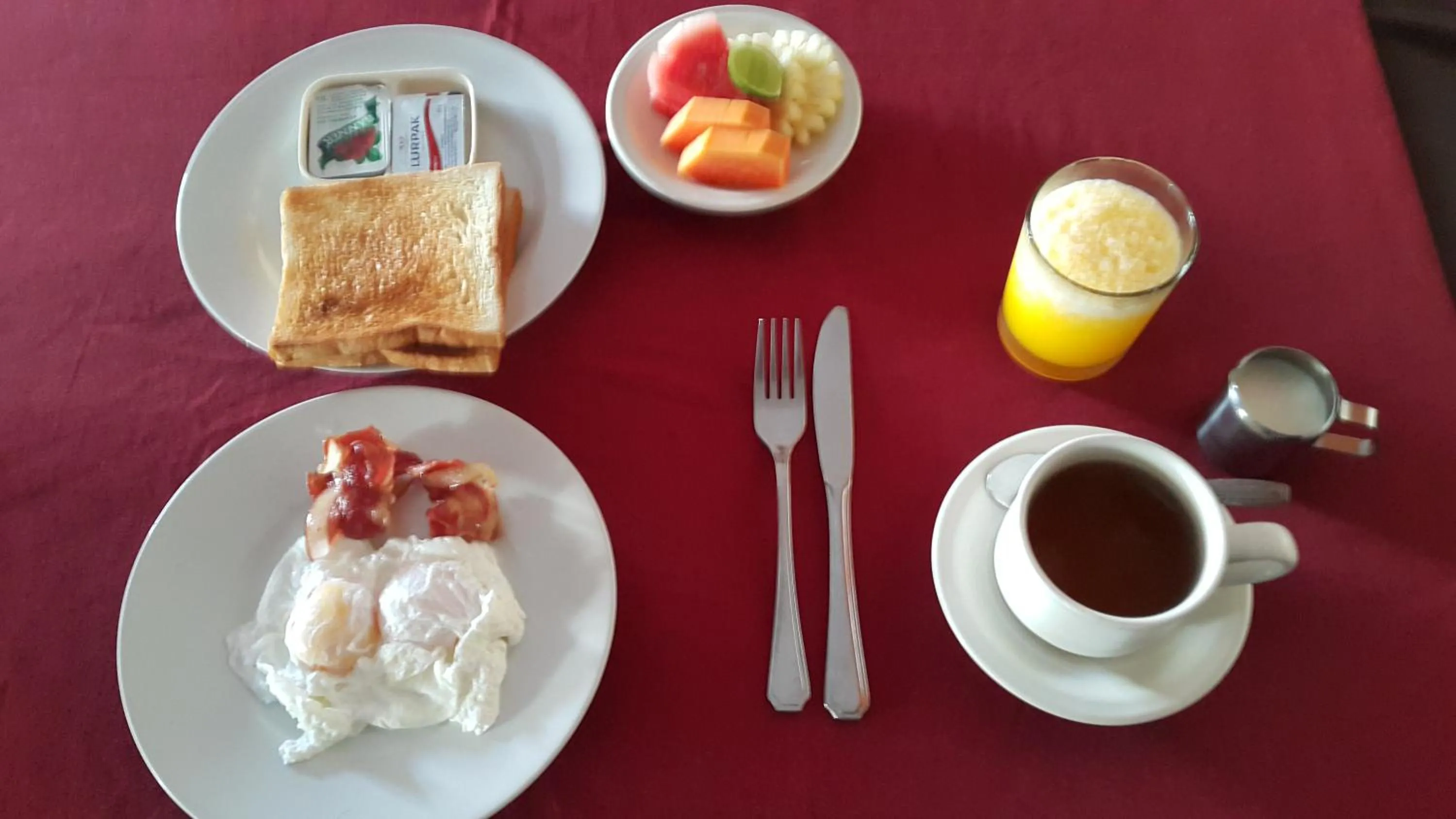 American breakfast in La Walon Hotel