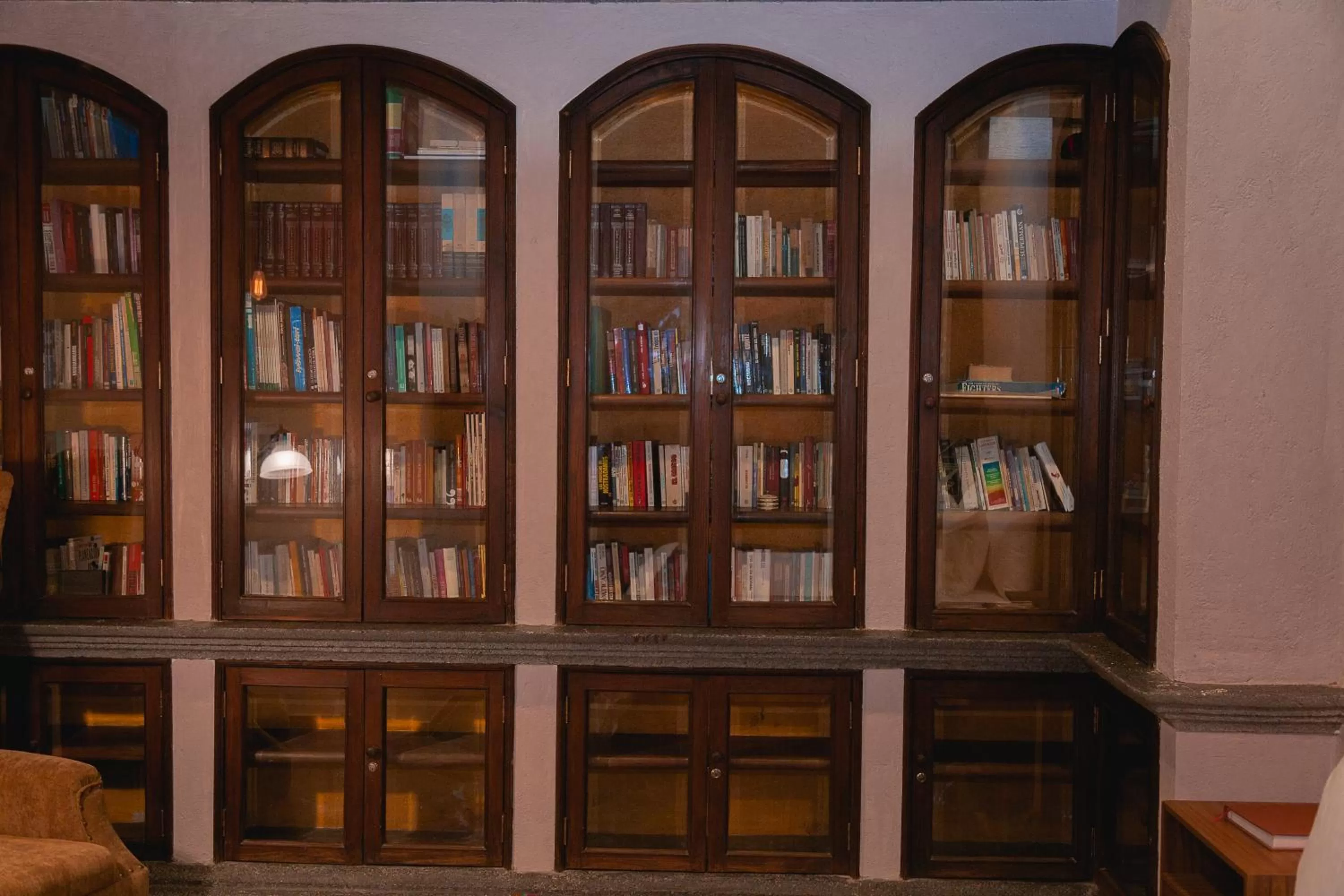 Library in Casa Eva Hotel Boutique & Spa