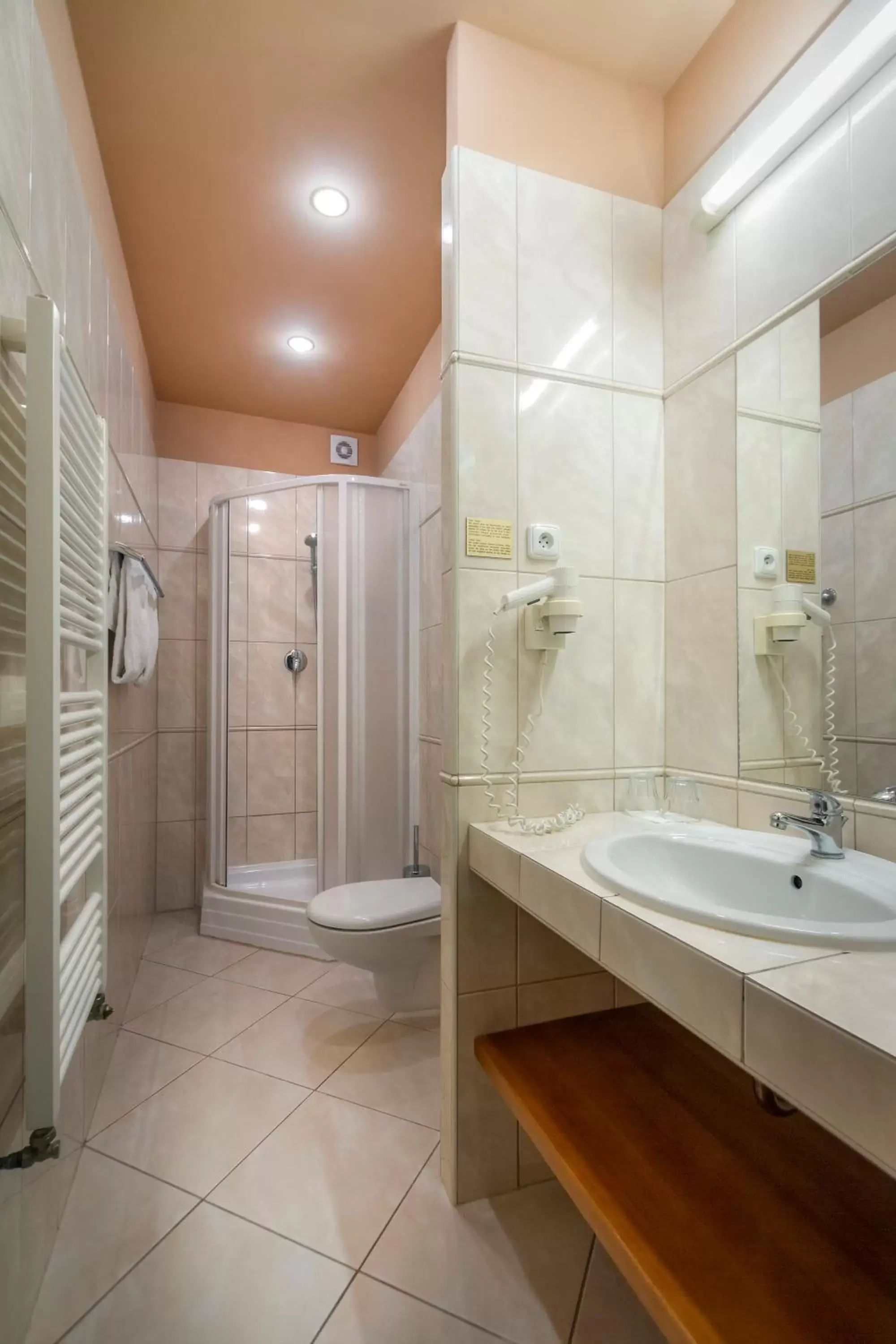 Bathroom in Atlantic Hotel