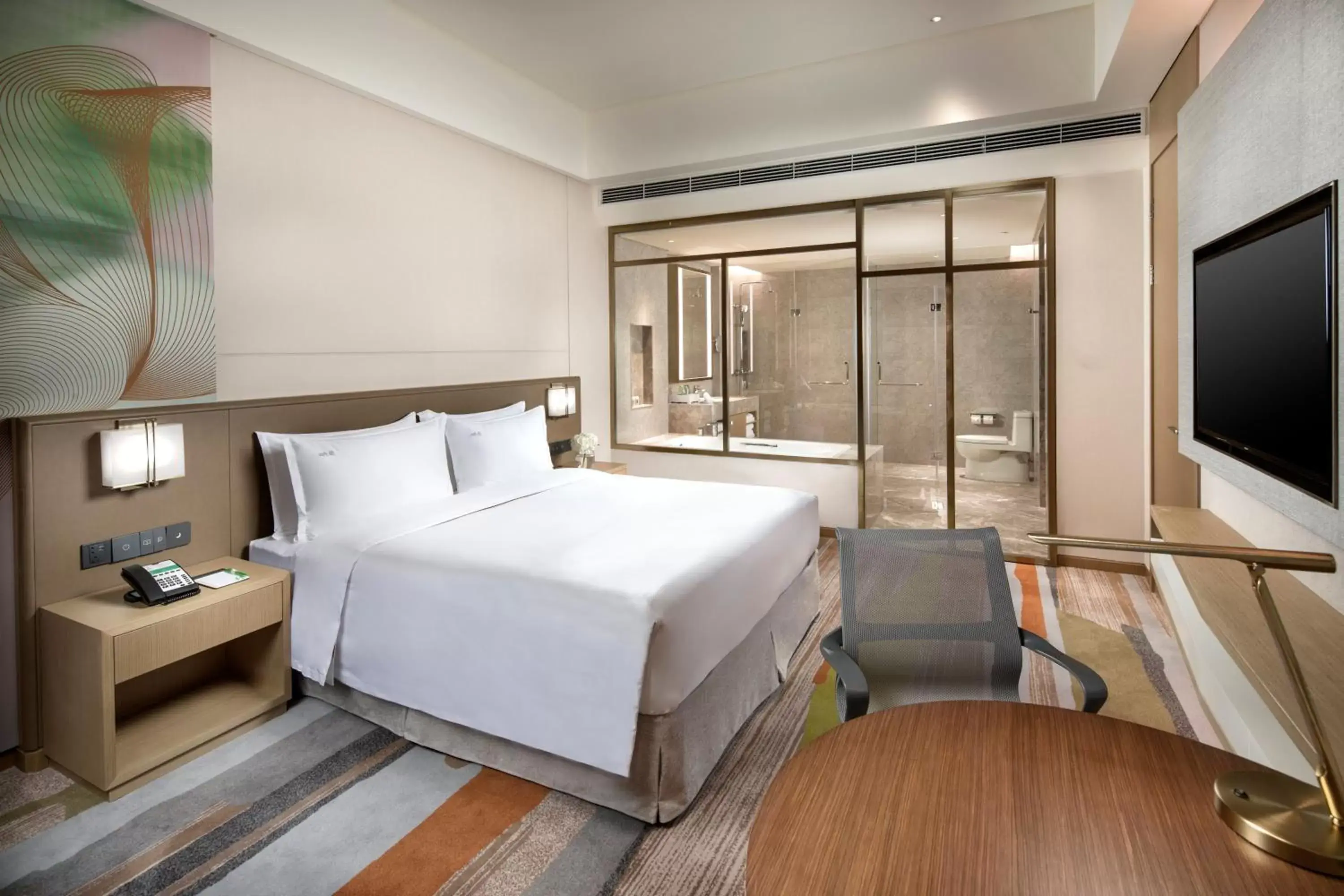 Bedroom, Bed in Holiday Inn Shunde, an IHG Hotel