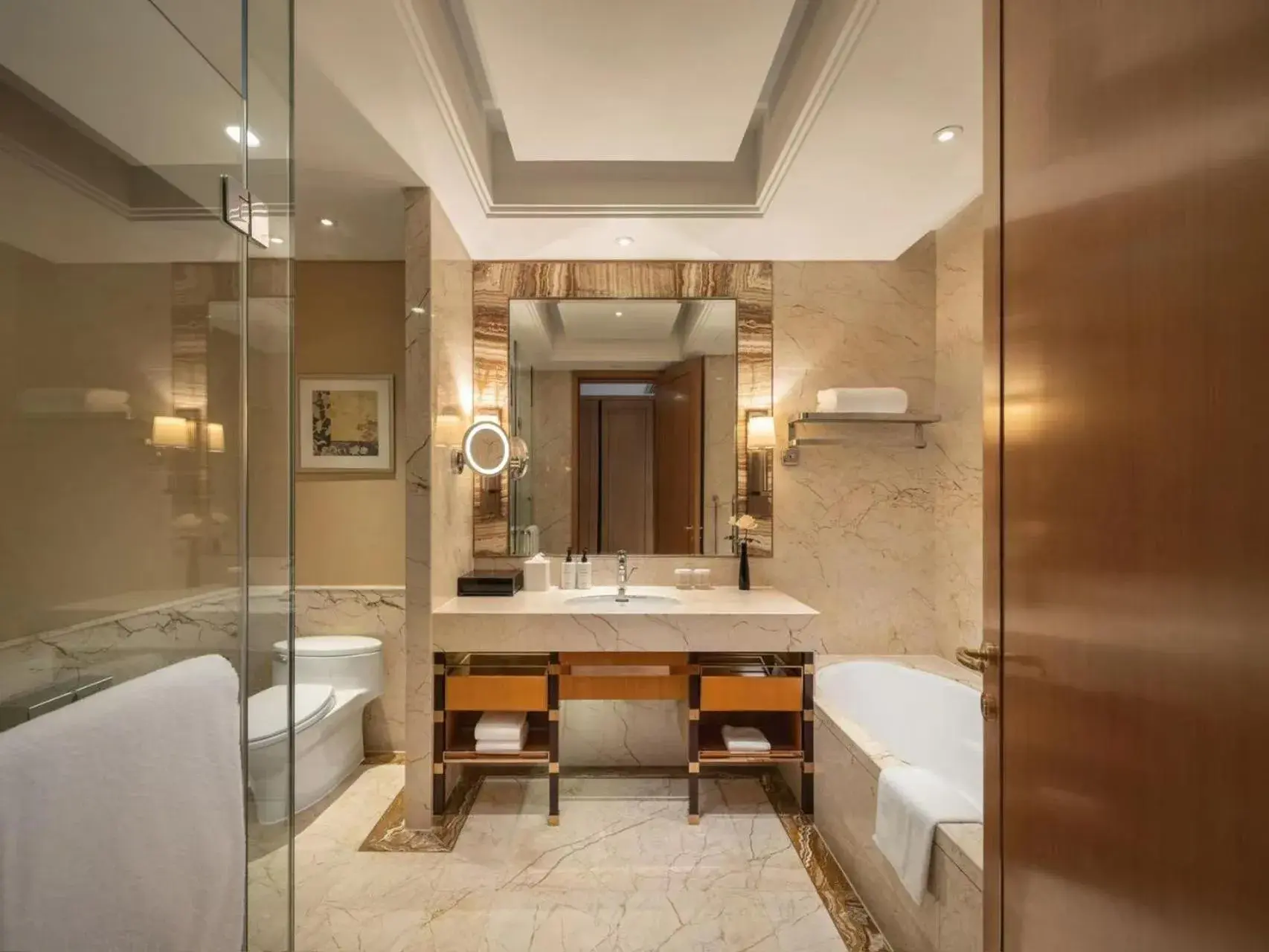 Bathroom in Intercontinental Changzhou