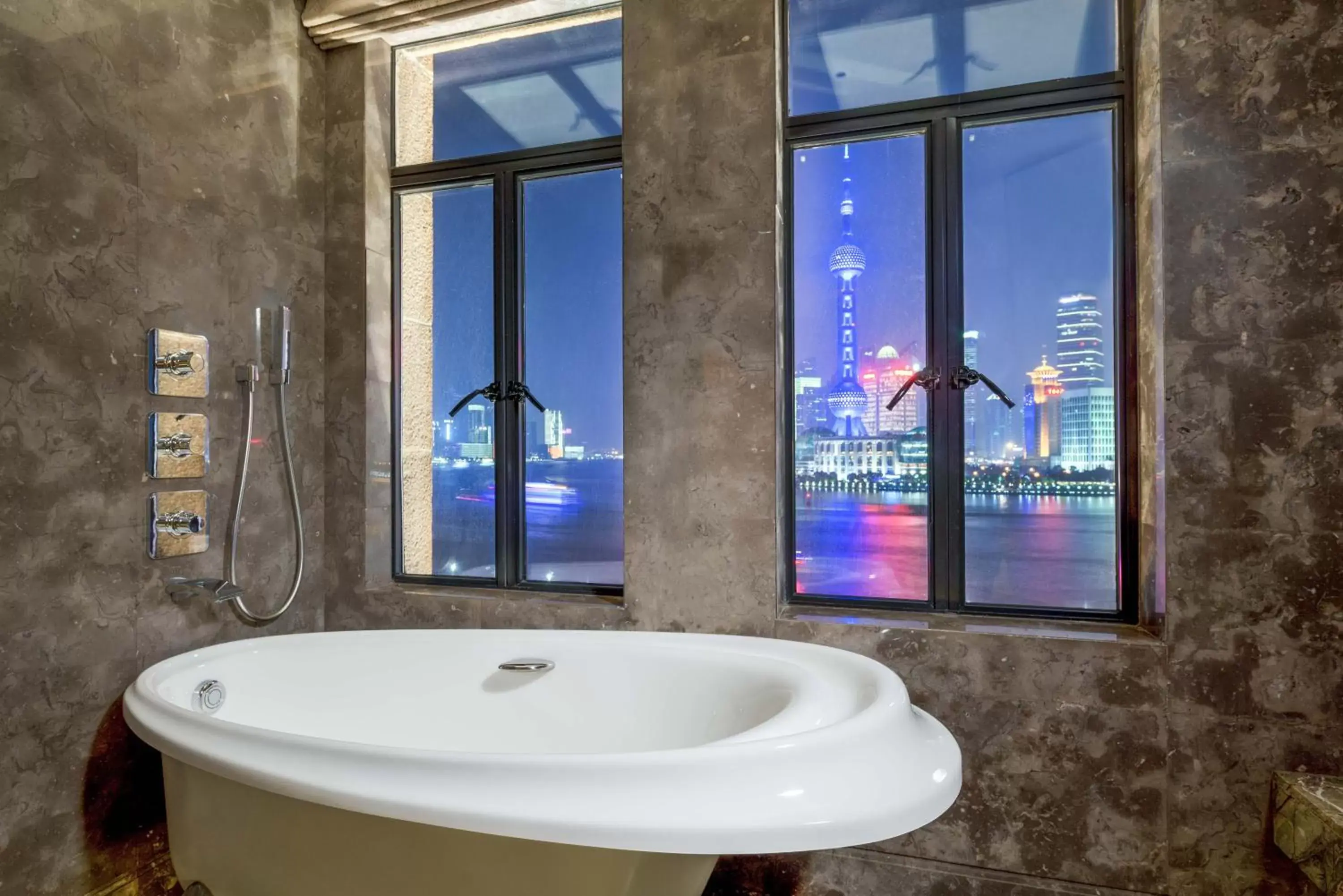 Bathroom in Fairmont Peace Hotel On the Bund (Start your own story with the BUND)