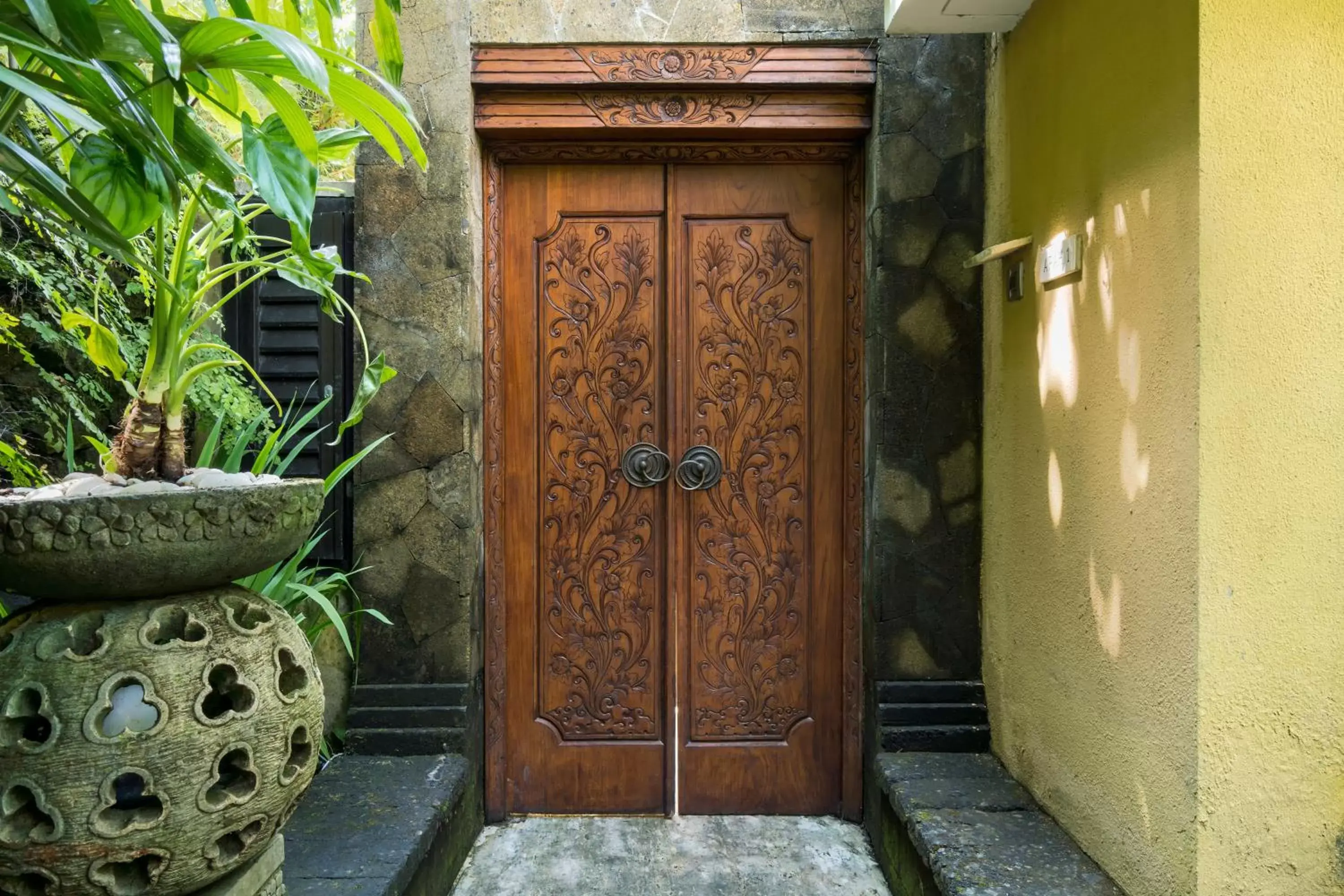 Facade/entrance in Ubud Green Resort Villas Powered by Archipelago