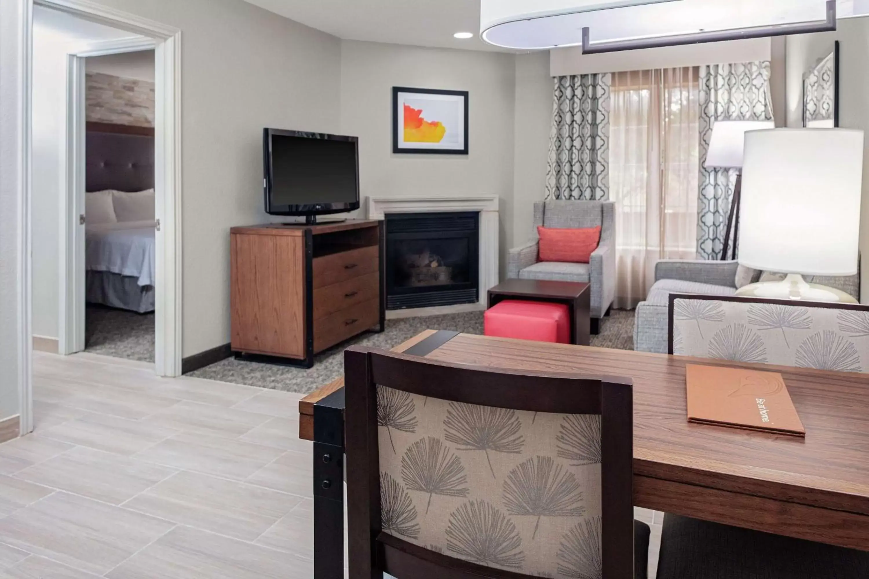 Living room, TV/Entertainment Center in Homewood Suites by Hilton Ft. Worth-Bedford