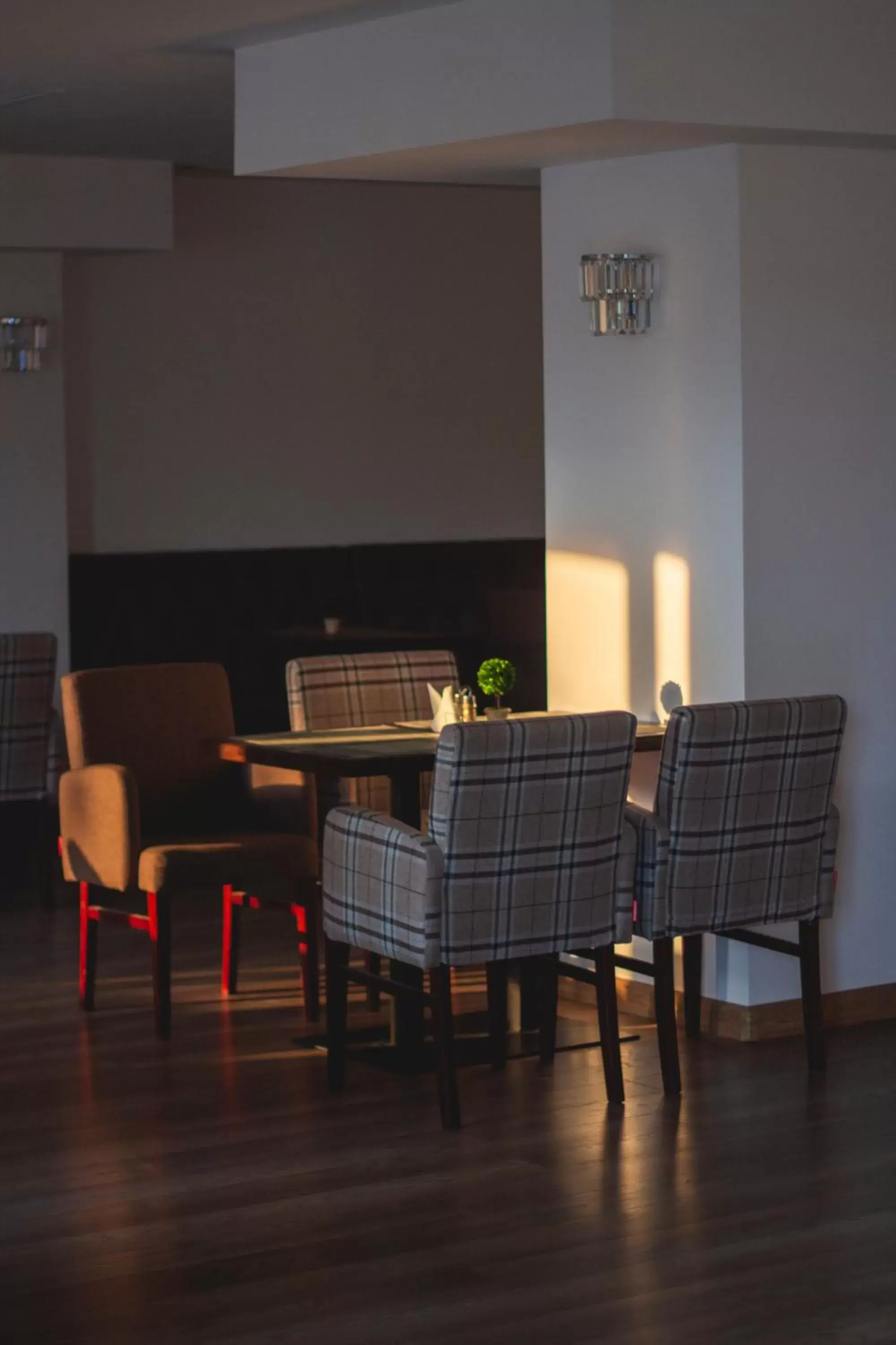 Restaurant/places to eat in Bernardazzi Grand Hotel Restaurant/places to eat in Bernardazzi Grand Hotel