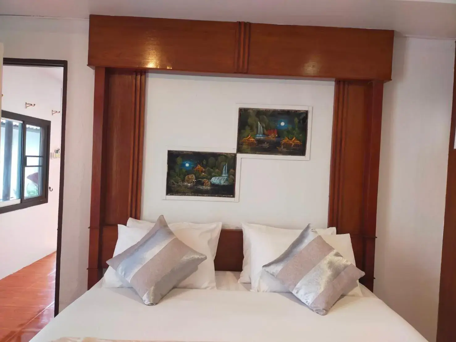 Bedroom, Bed in Lanta Nice Beach Resort - SHA Extra Plus