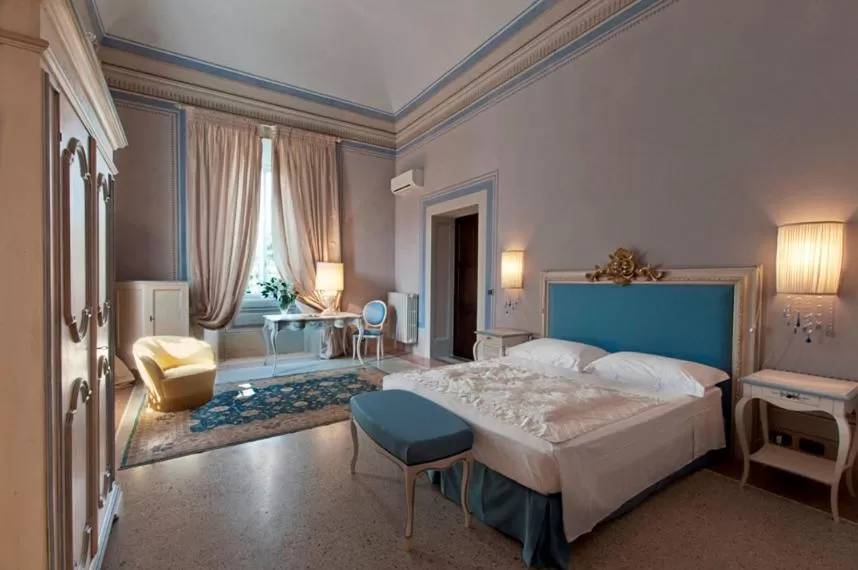 Suite in Villa Scorzi - Relais de Charme