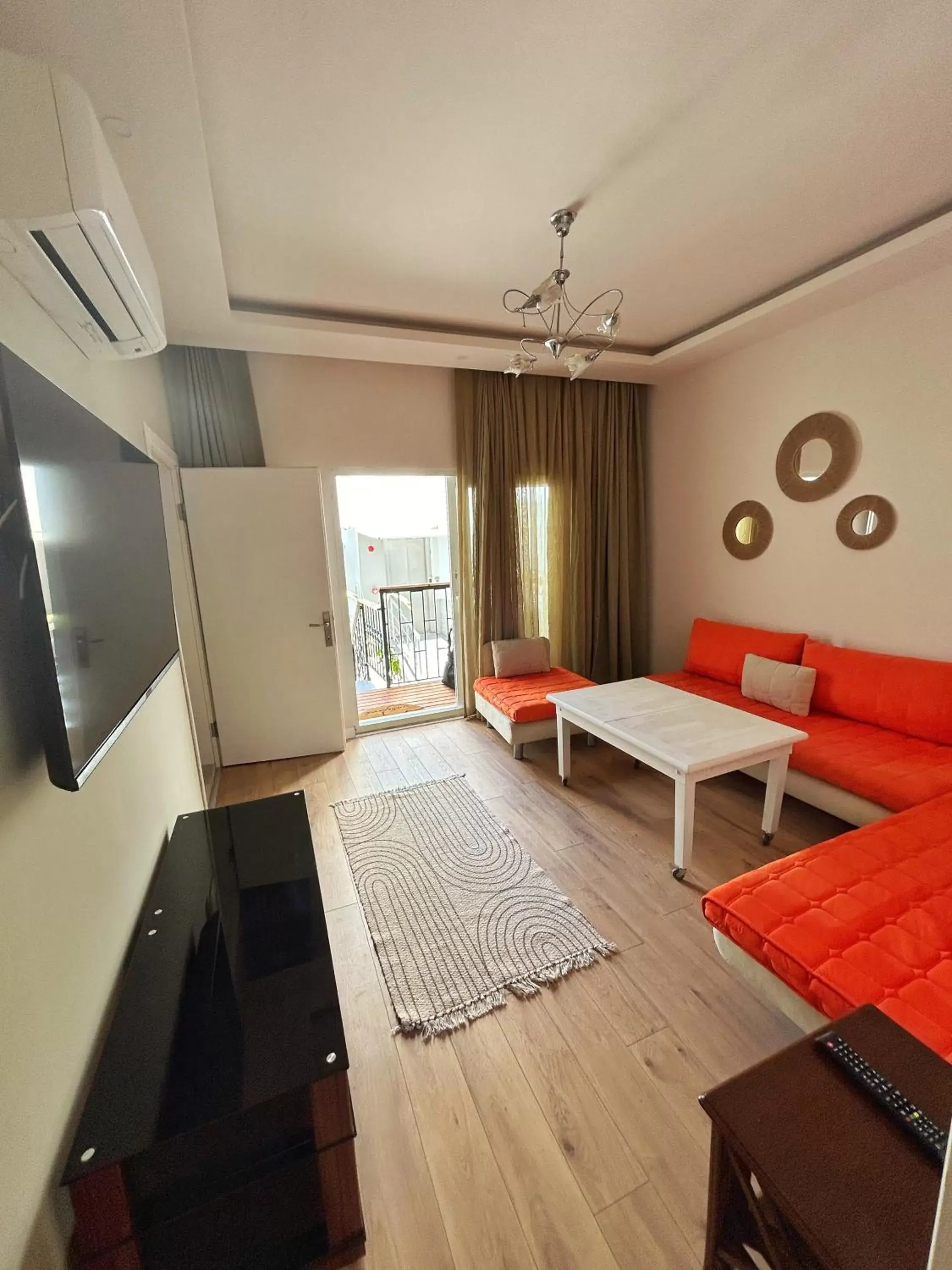 Two-Bedroom Apartment in BD ROOMS Two-Bedroom Apartment in BD ROOMS