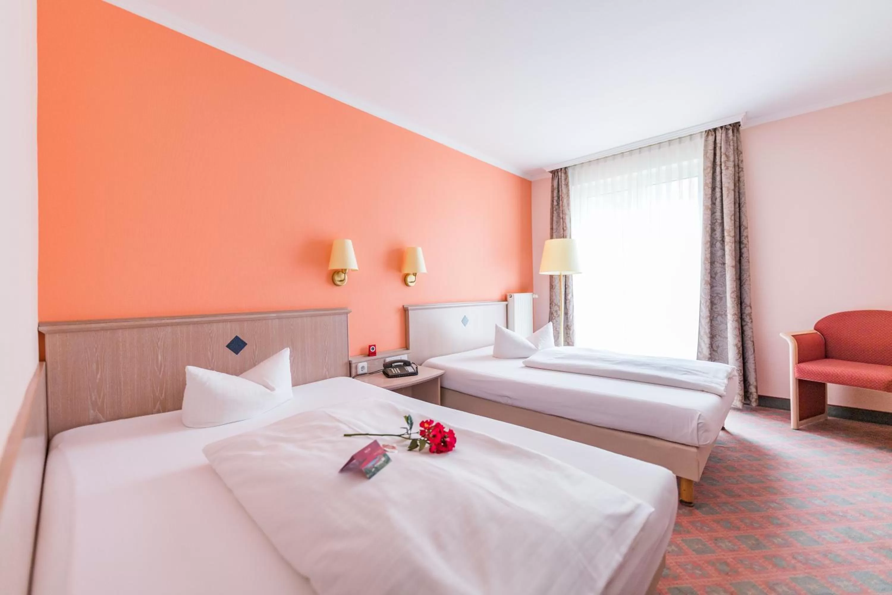 Comfort Twin Room with Bathroom in Hotel am Schloß Apolda