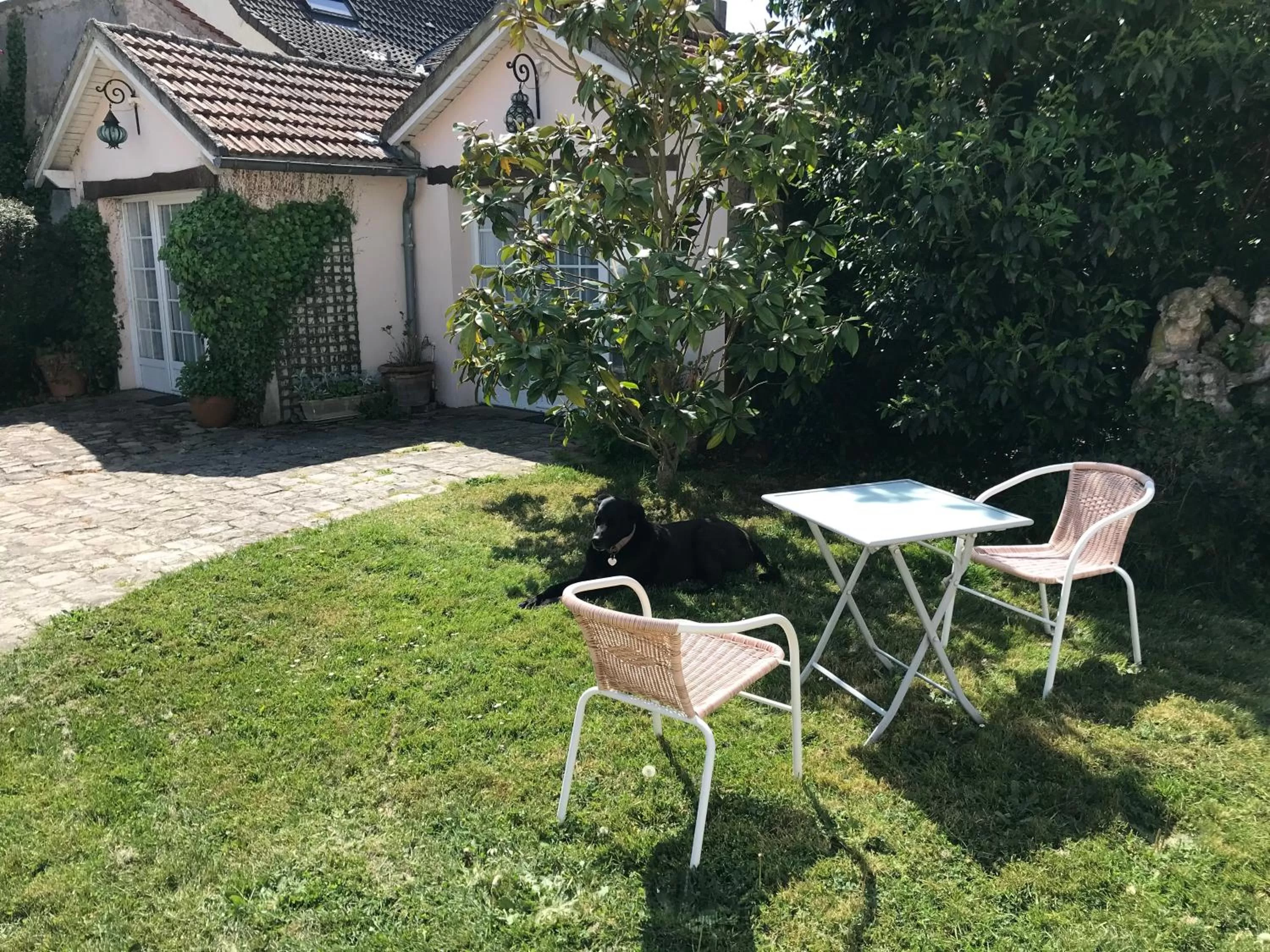 Garden in Clos Saint Nicolas
