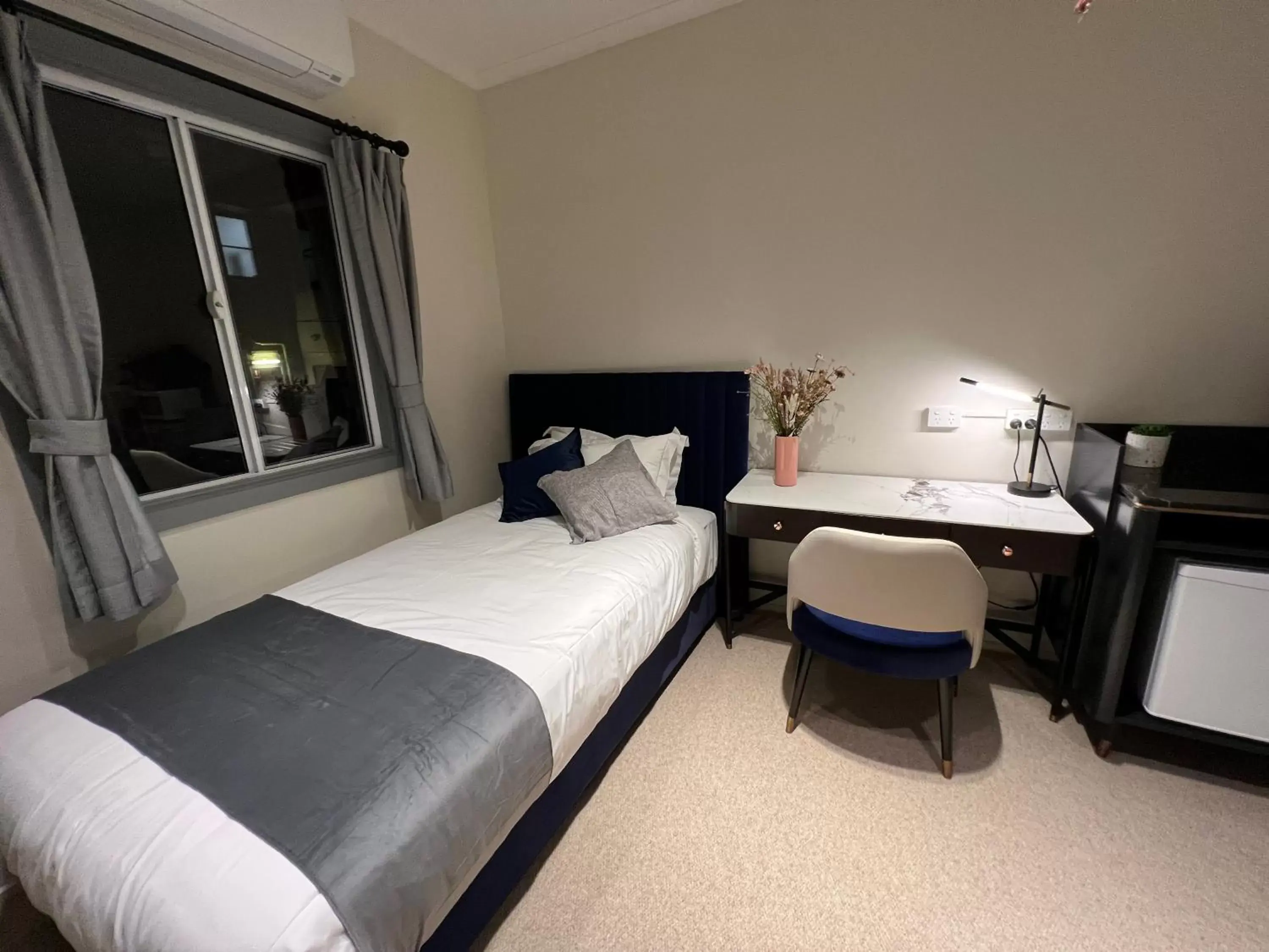 Photo of the whole room, Bed in Lismore City Motor Inn