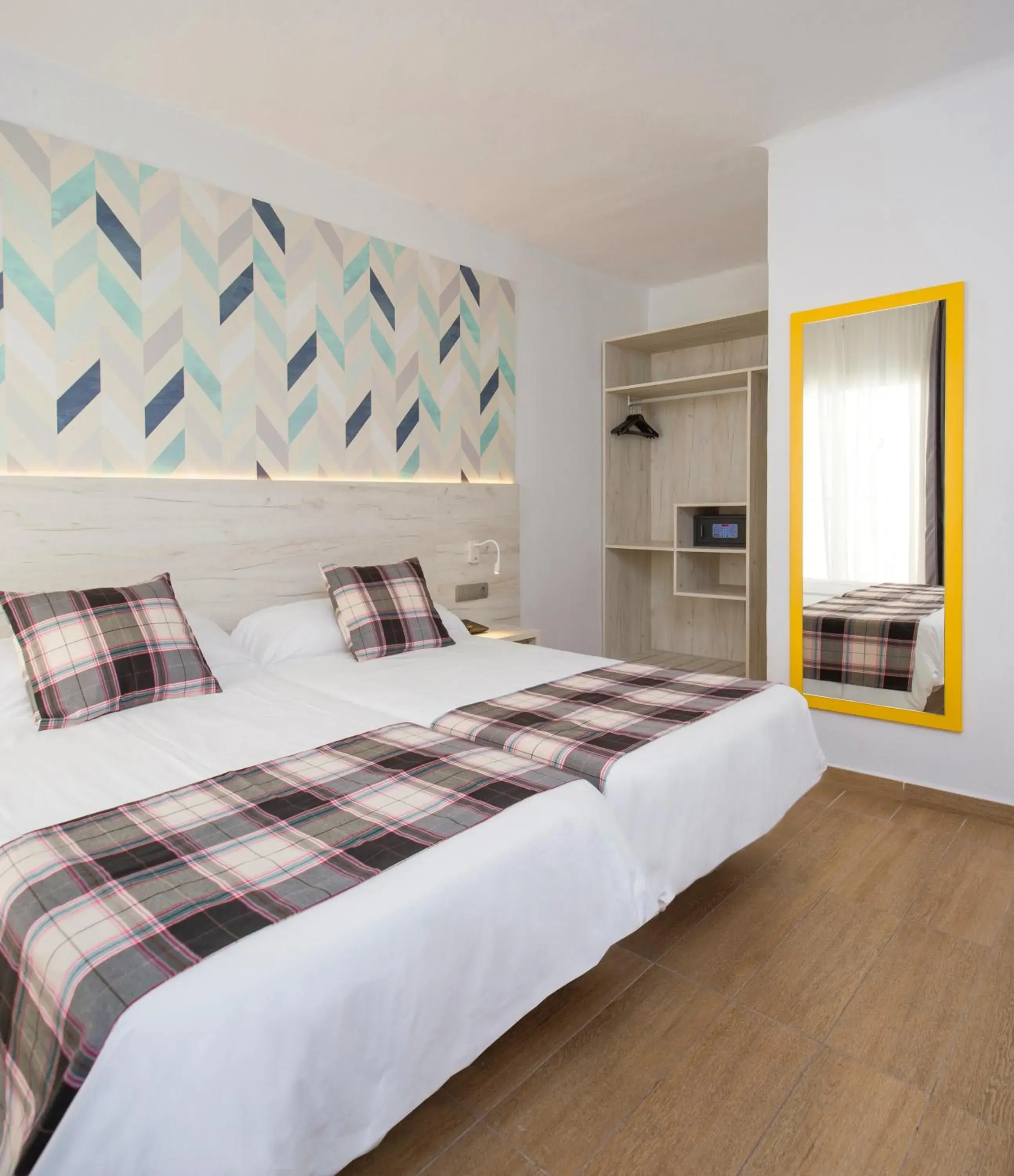 Bedroom, Room Photo in Hotel Vibra Lei Ibiza