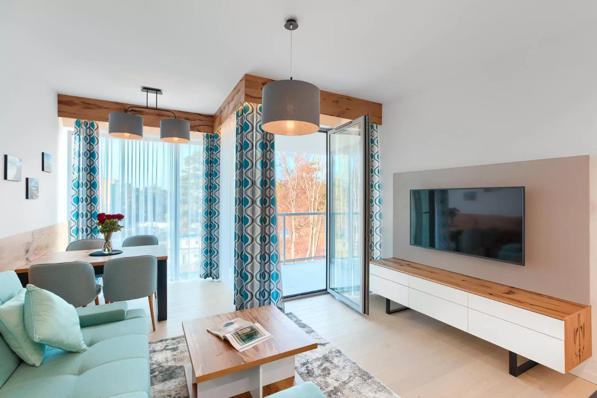 Communal lounge/ TV room in Dune Resort Mielno - C