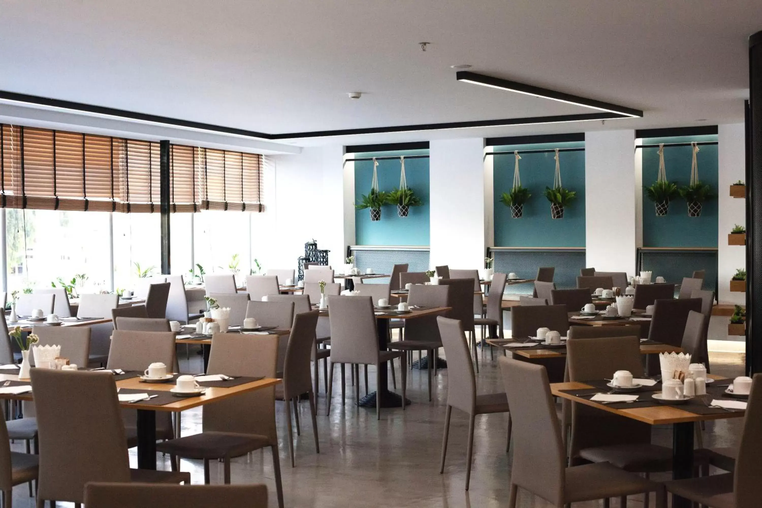Restaurant/Places to Eat in Capsis Astoria Heraklion