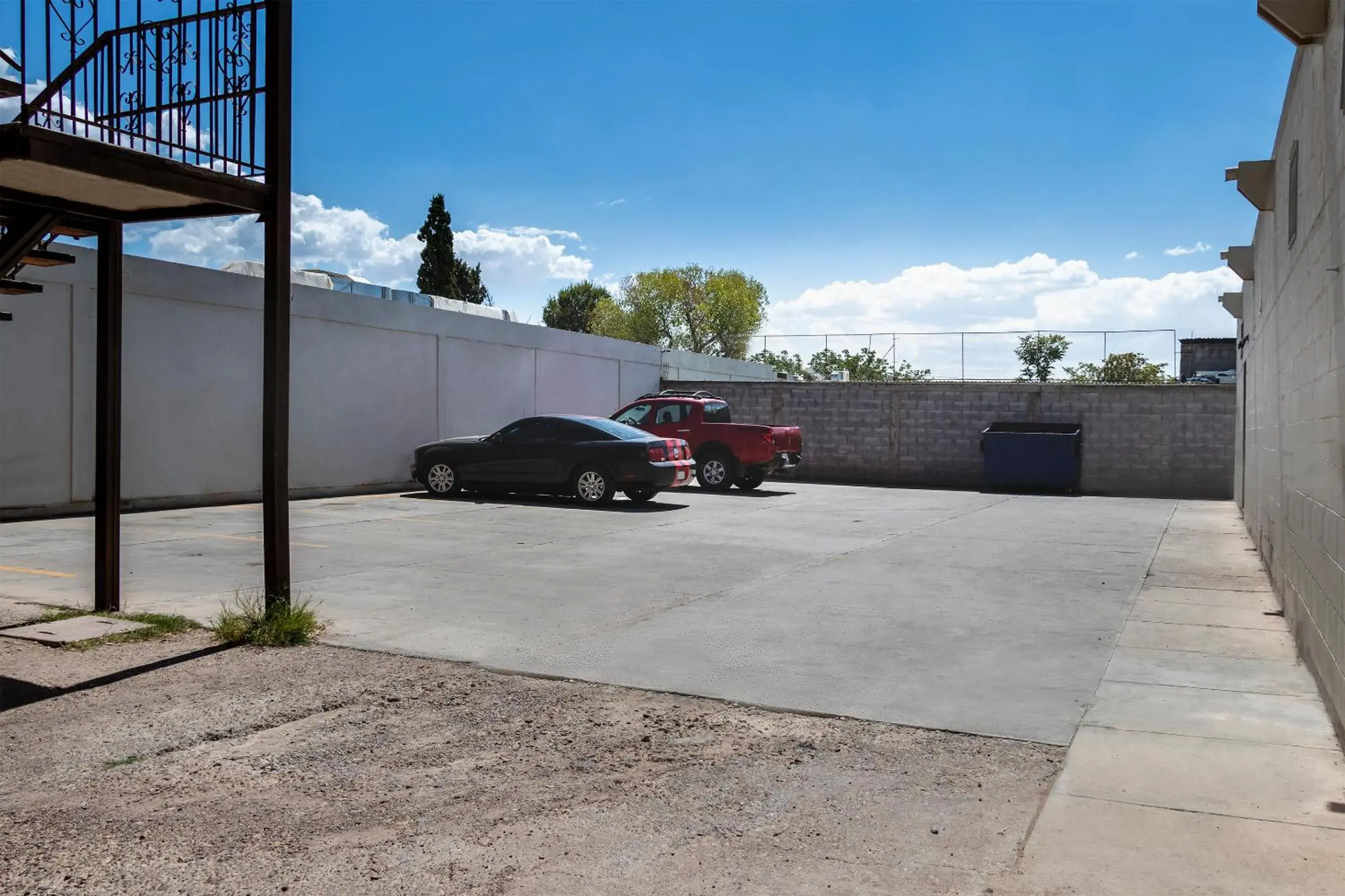 Parking in OYO Hotel Real Del Sur, Estadio Chihuahua