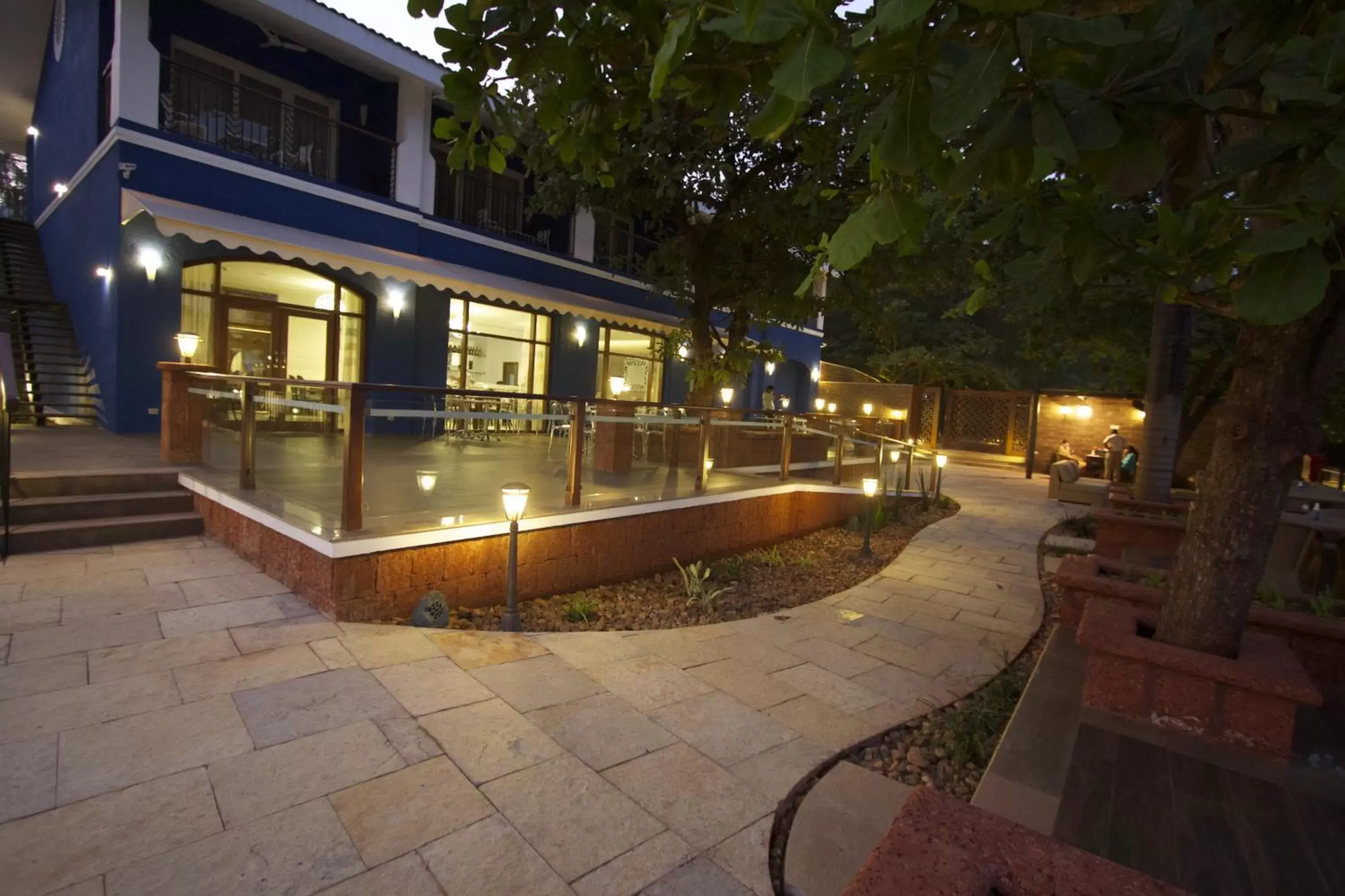 Restaurant/places to eat in Acron Waterfront Resort Restaurant/places to eat in Acron Waterfront Resort