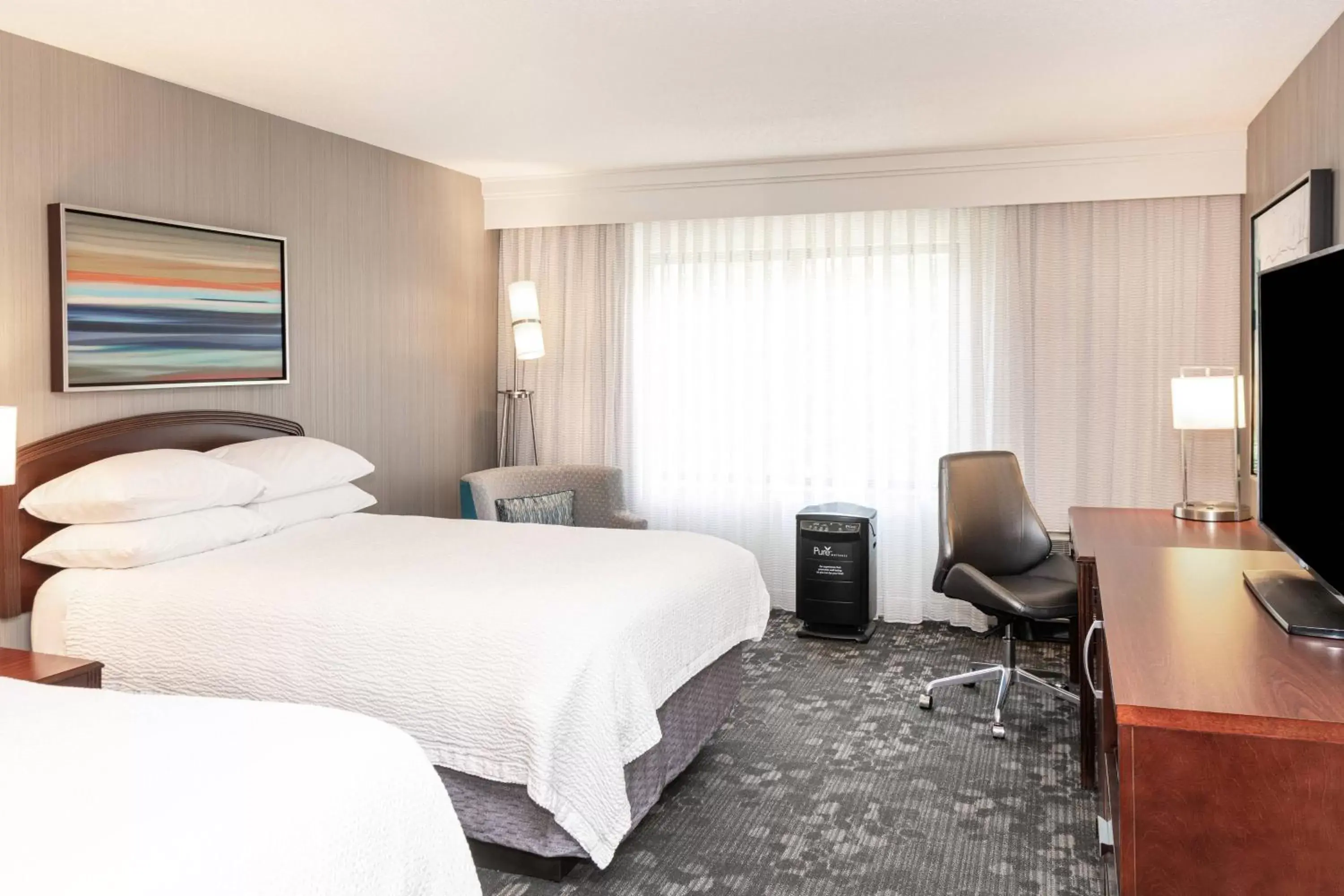 Photo of the whole room, Bed in Courtyard by Marriott Columbus Tipton Lakes