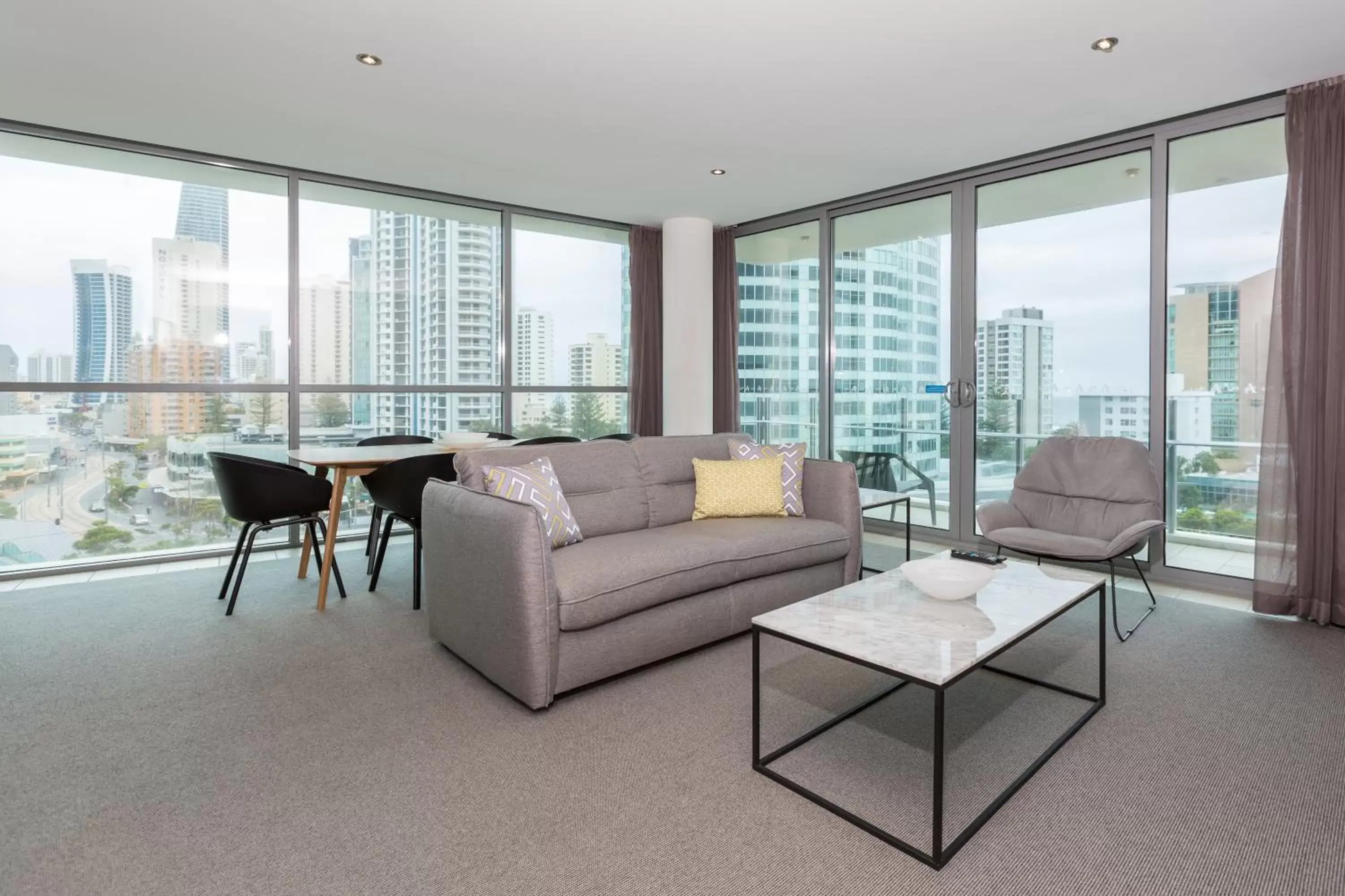 Living room, Seating Area in Wyndham Resort Surfers Paradise