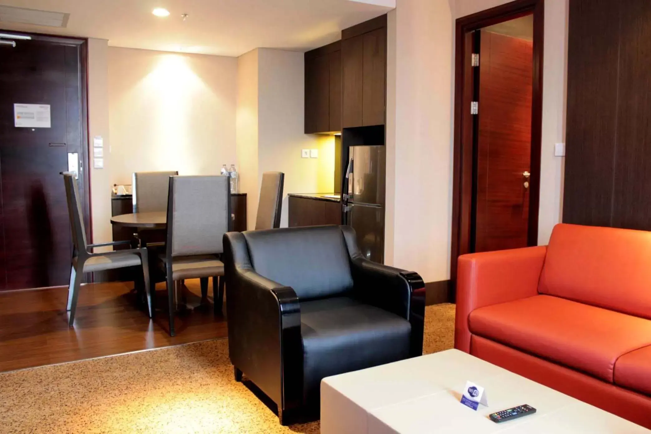 Bedroom, Seating Area in ASTON Jambi Hotel & Conference Center